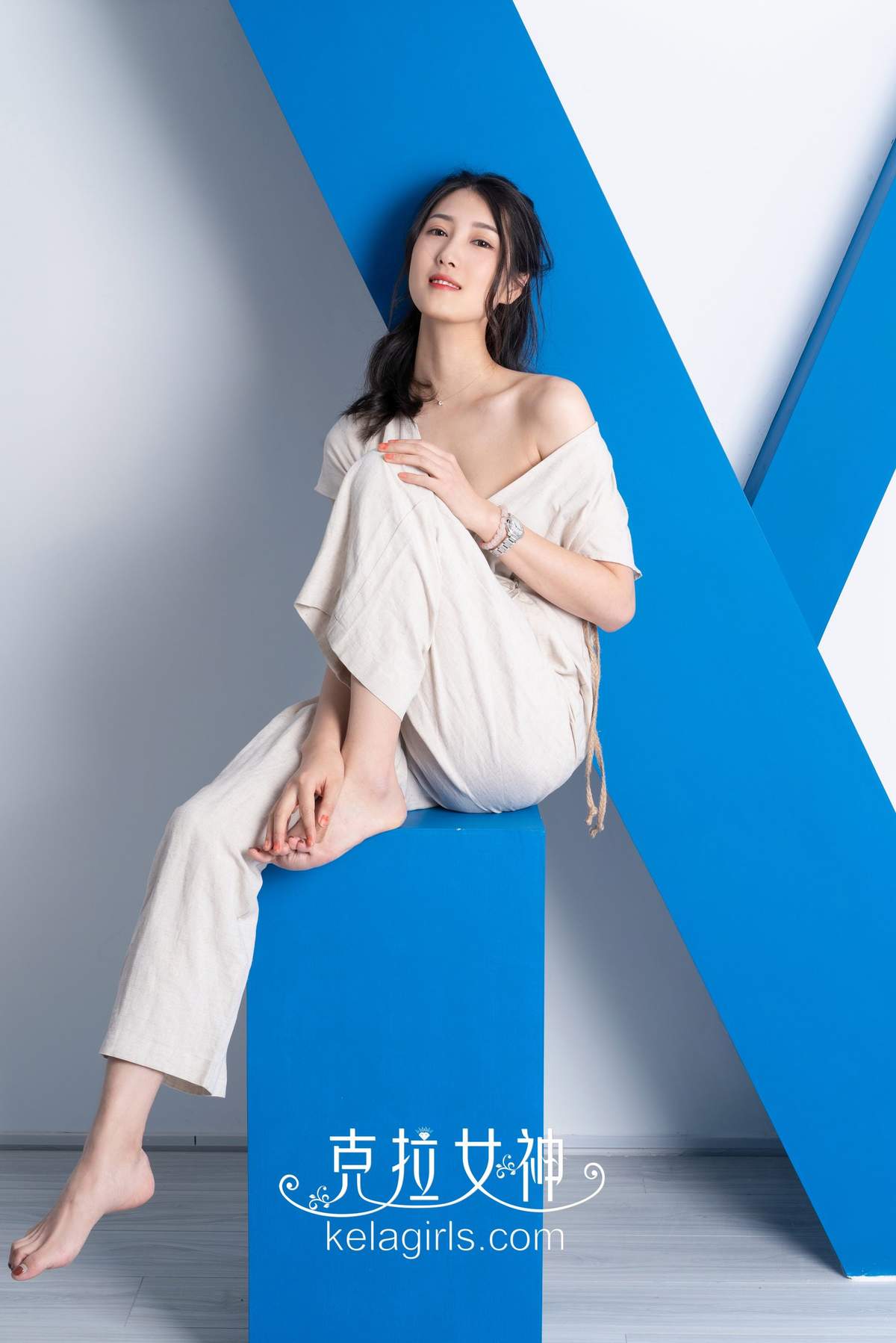美女王睿图片