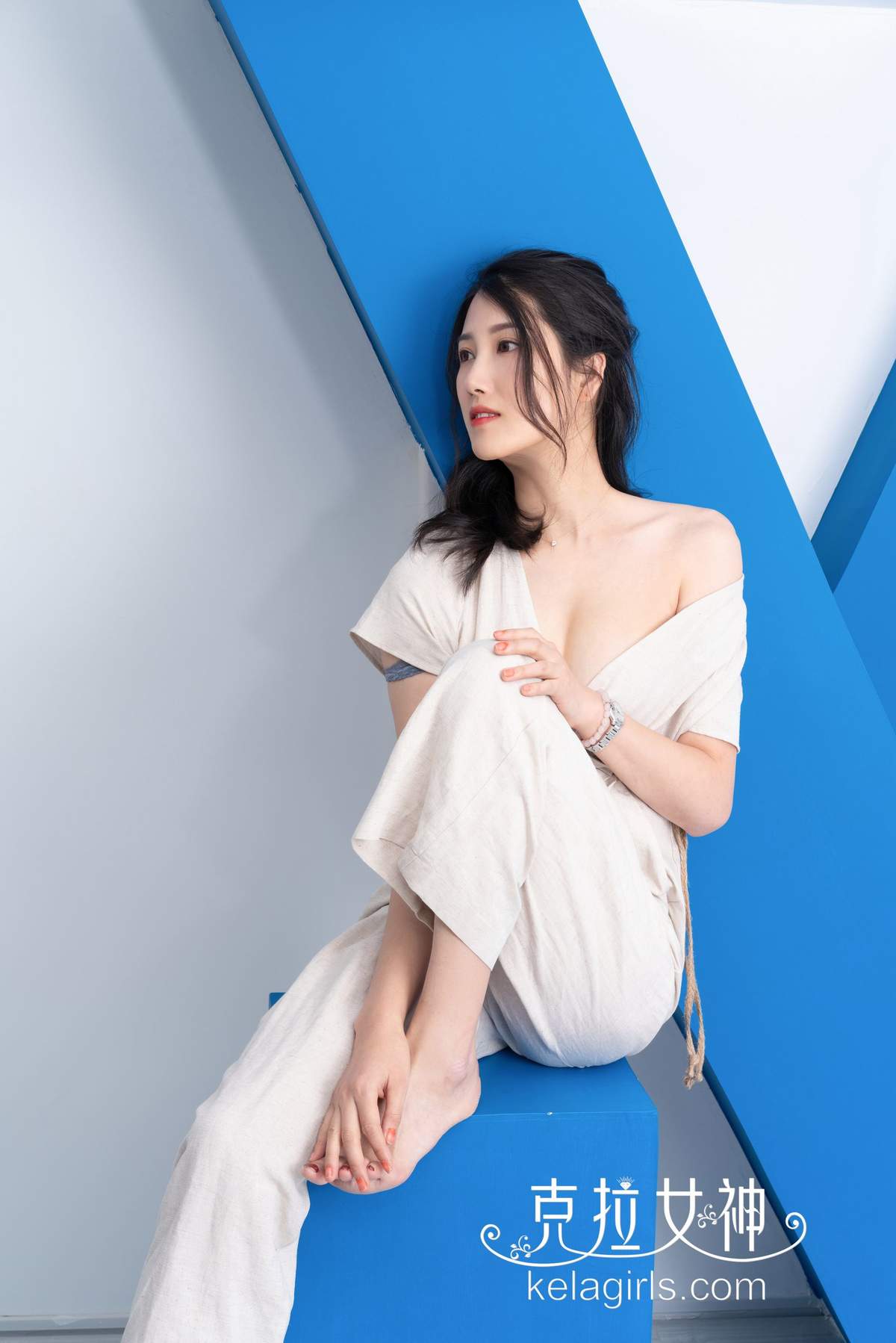 美女王睿图片