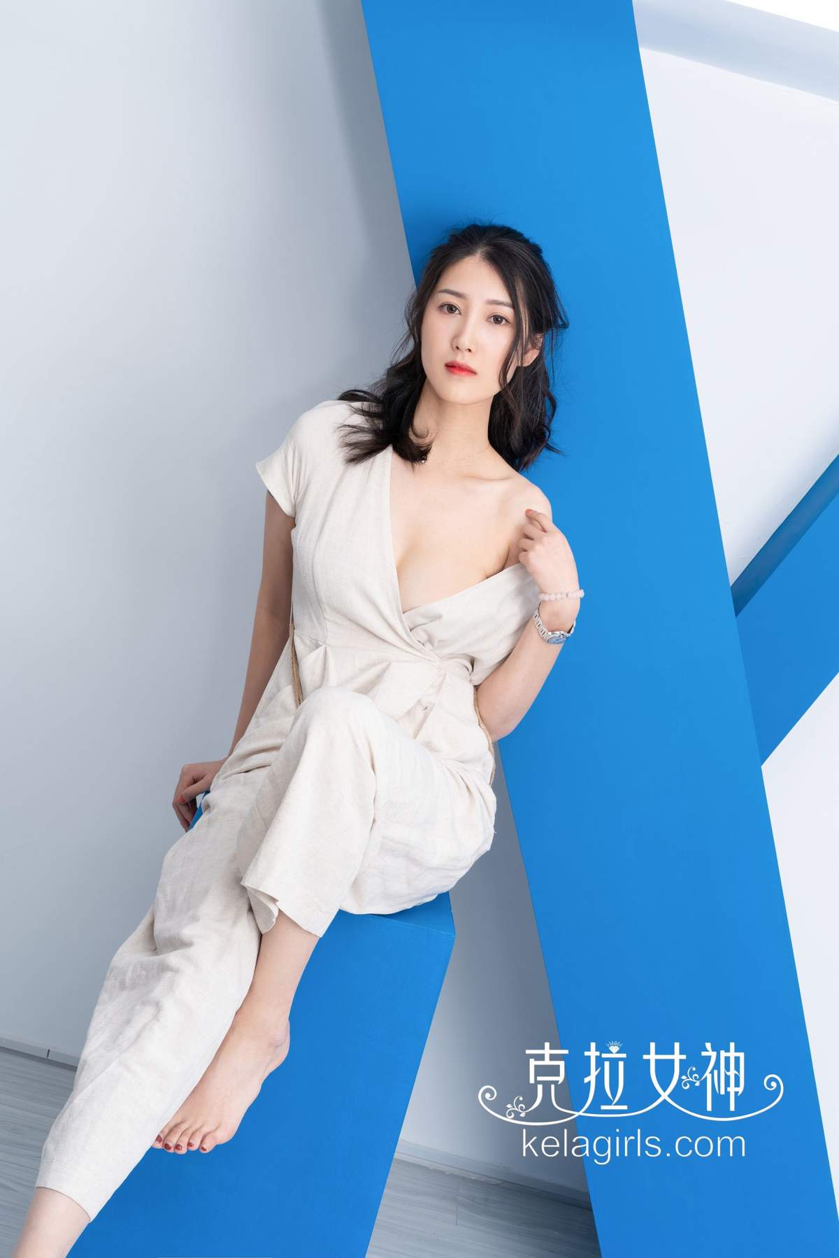 美女王睿图片