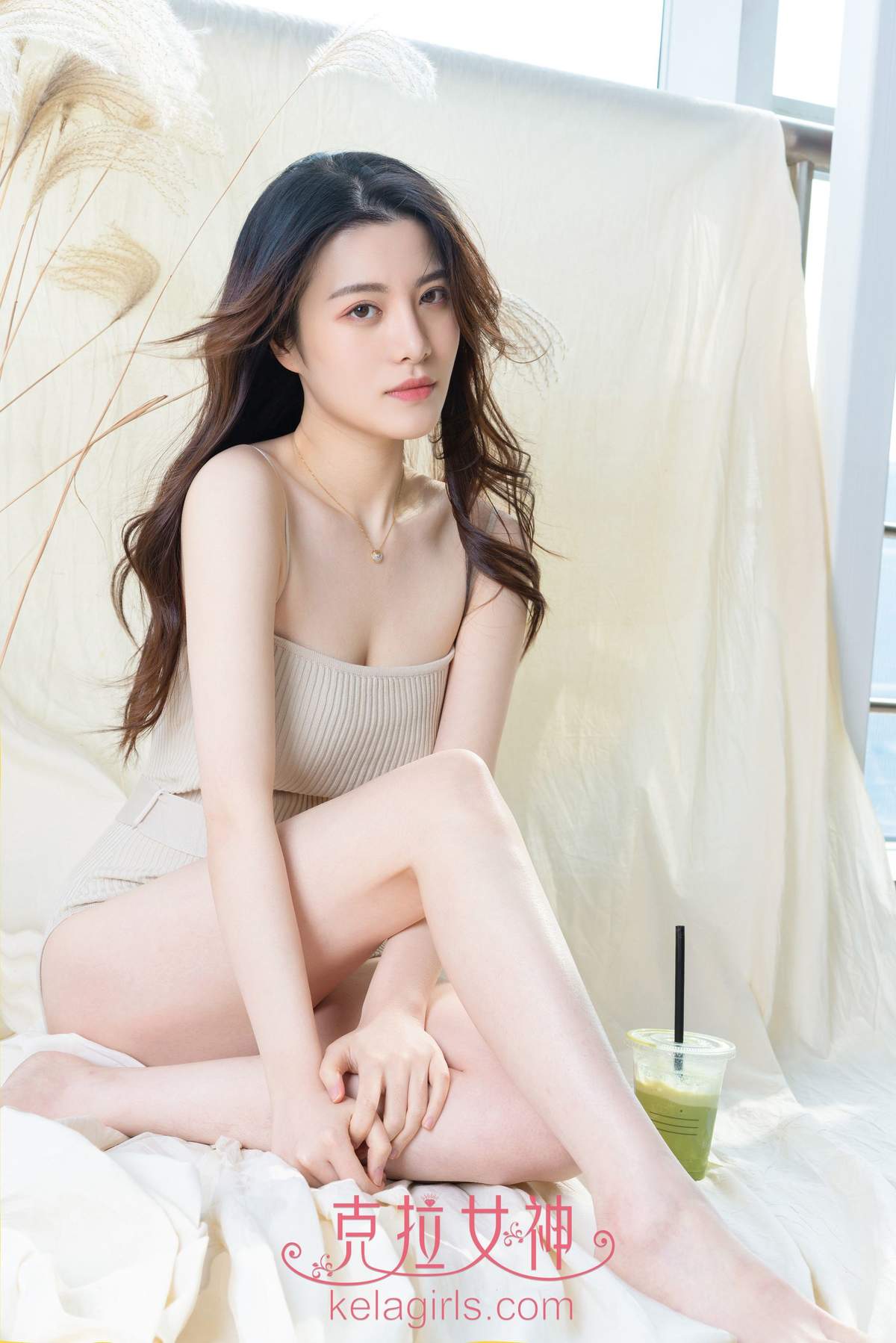 美女百琳图片