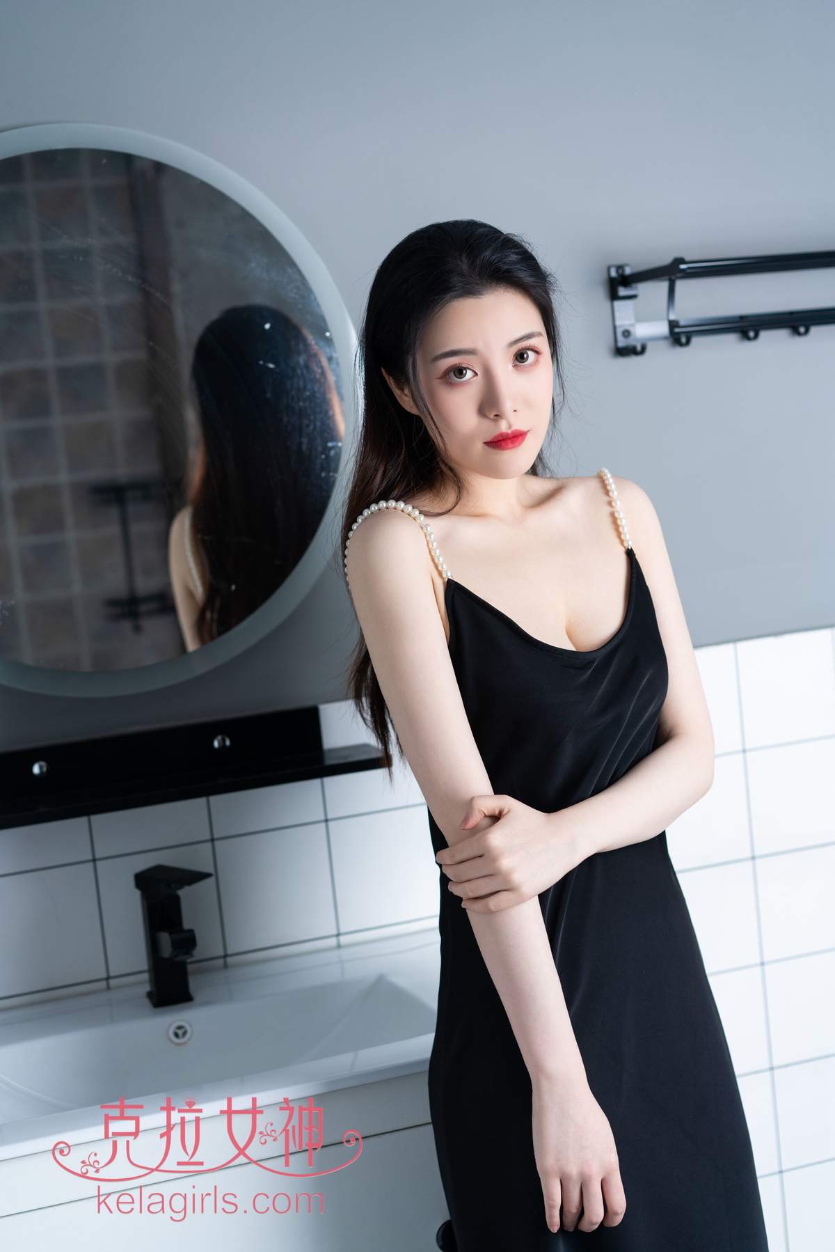 美女百琳图片
