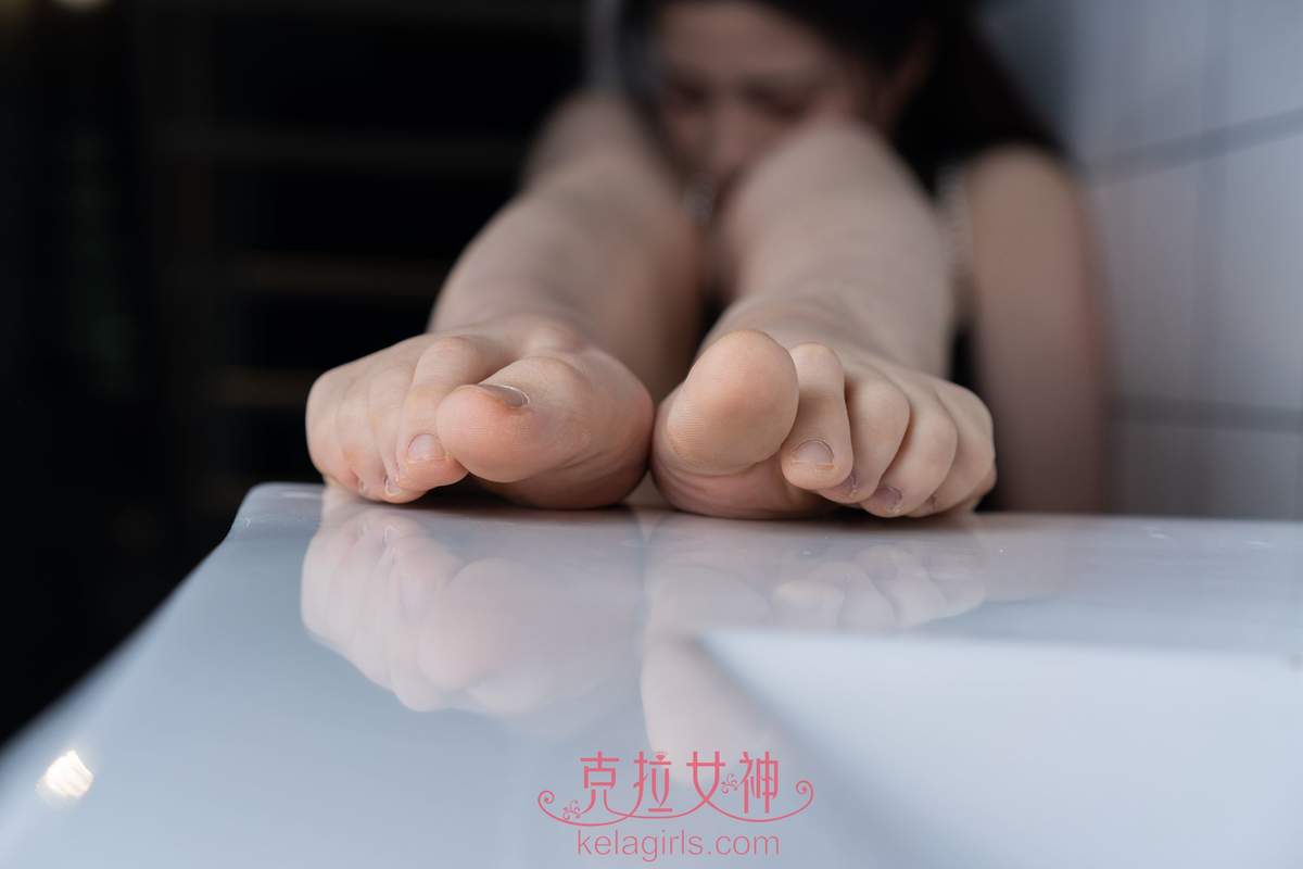 日韩美女模特888百琳海洋之心高清美女写真集图片