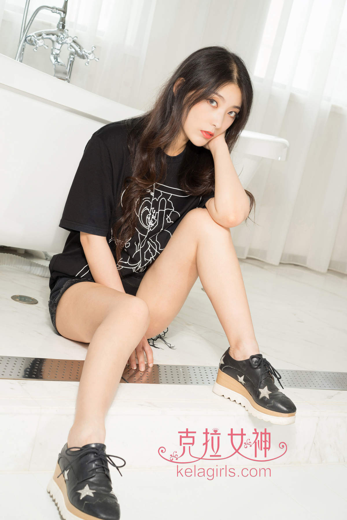 美女夭姬图片