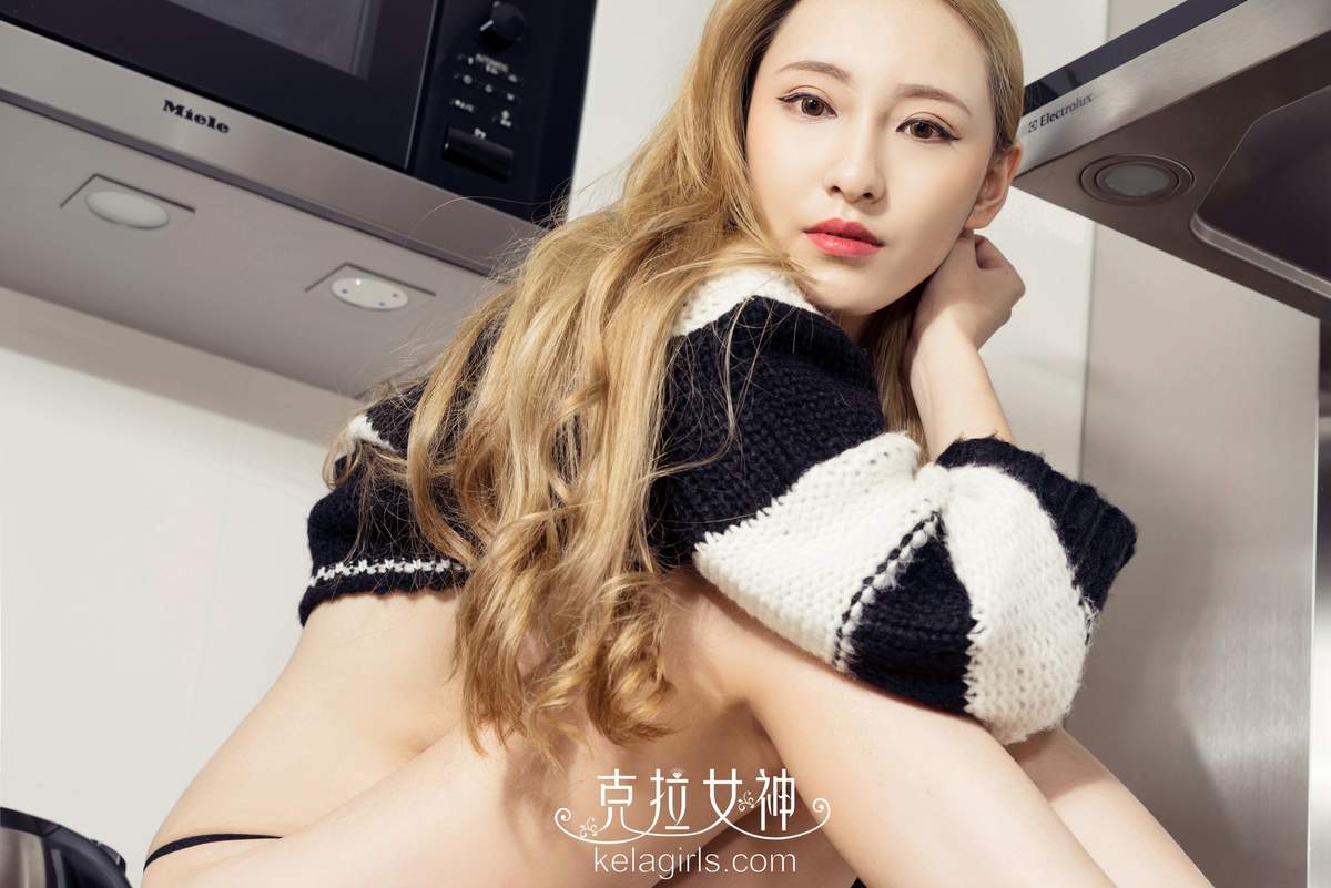 最新美女模特陈莹金发洗衣女郎高清mm写真集图片