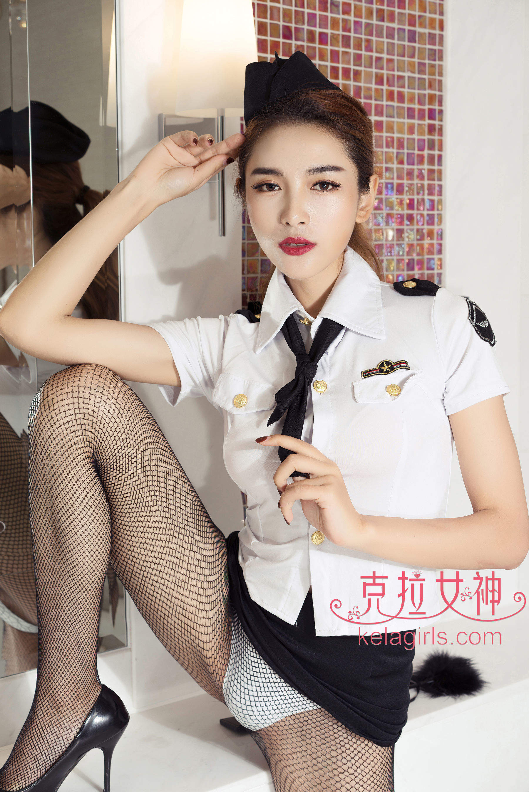 美女曼琼图片