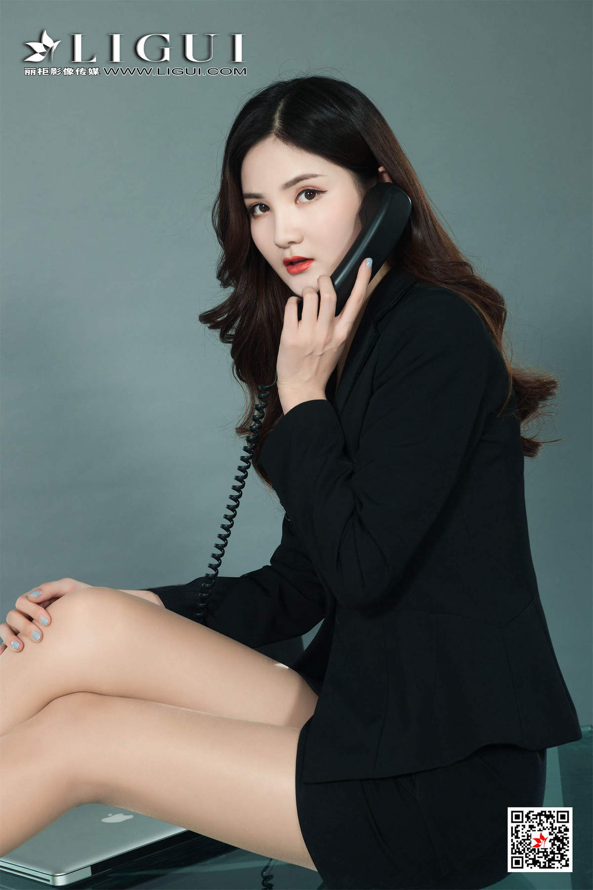 美女安妮图片
