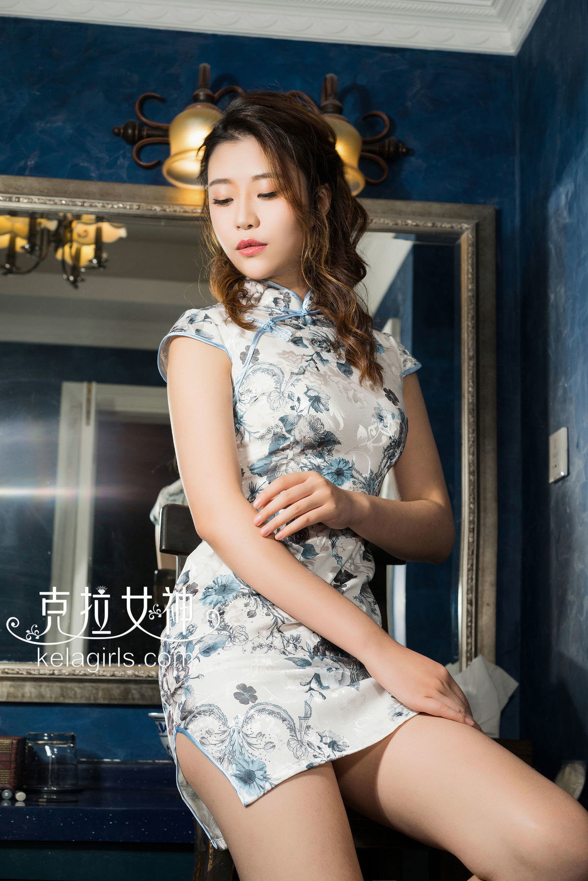 美女橙橙图片