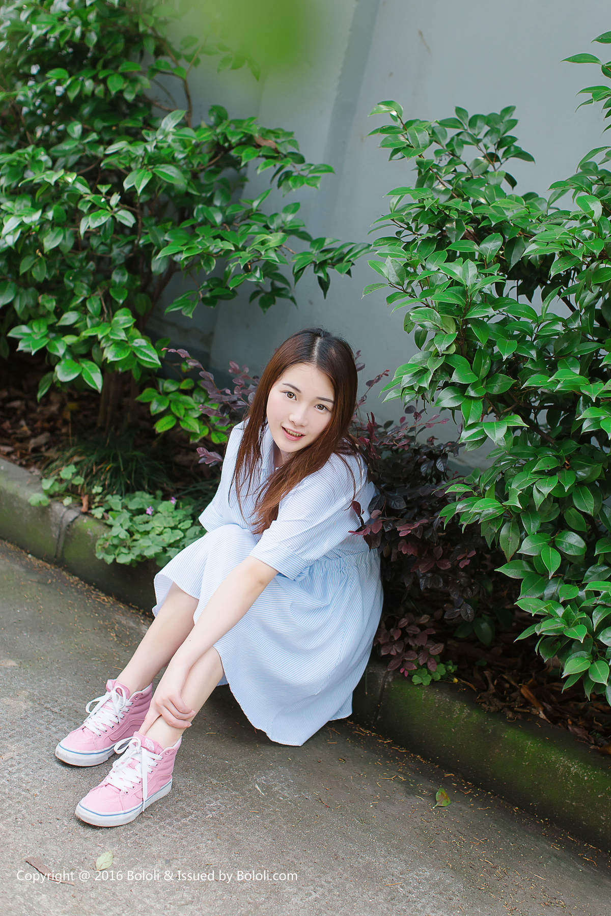 亚洲美女网沈欣雨绵绵的酥胸高清妹子写真集图片