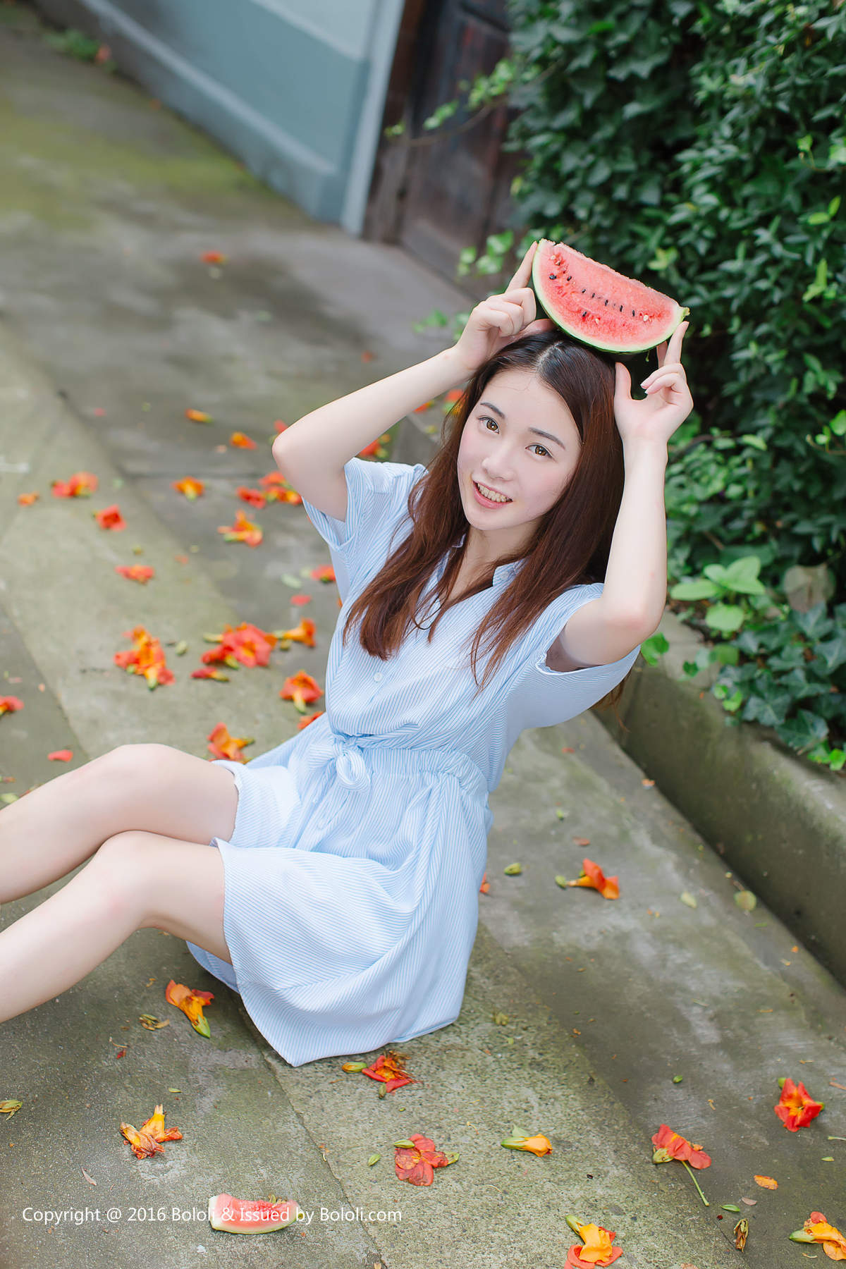 亚洲美女网沈欣雨绵绵的酥胸高清妹子写真集图片