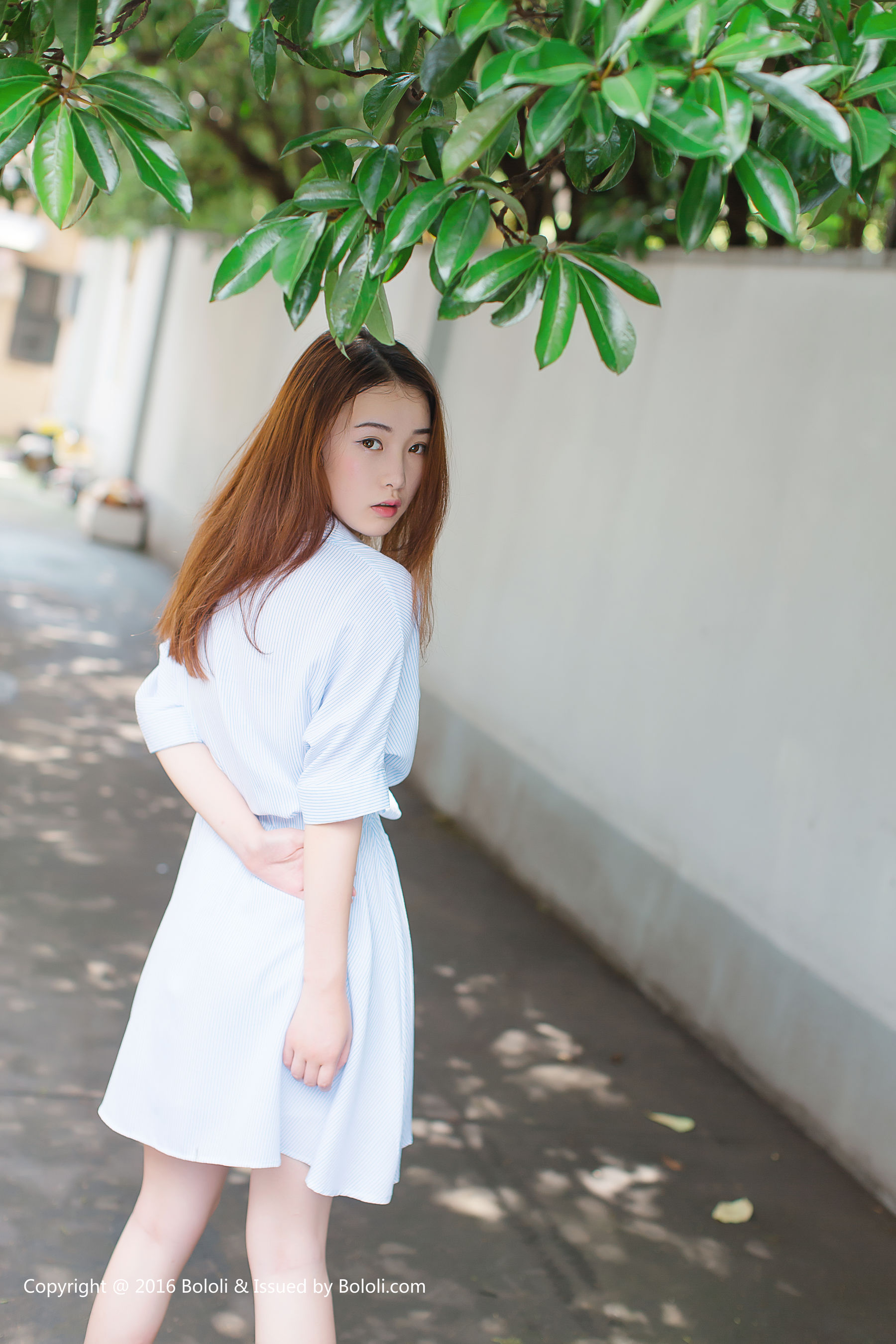 青春美女沈欣雨夏日の西瓜KIM004日本写真集图片