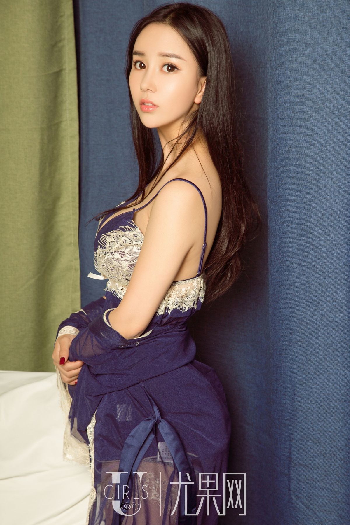 美女佳琪图片