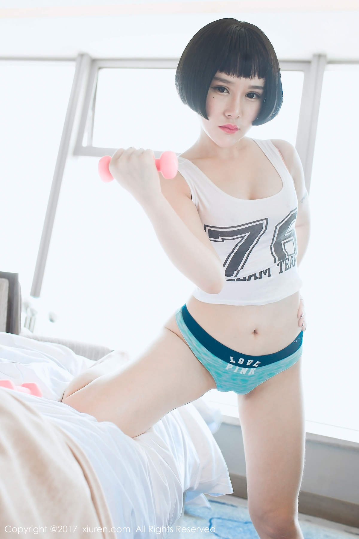 美女佑熙图片