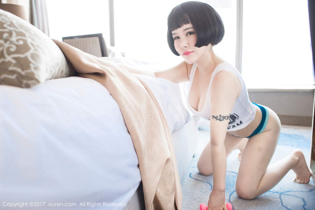 美女佑熙图片