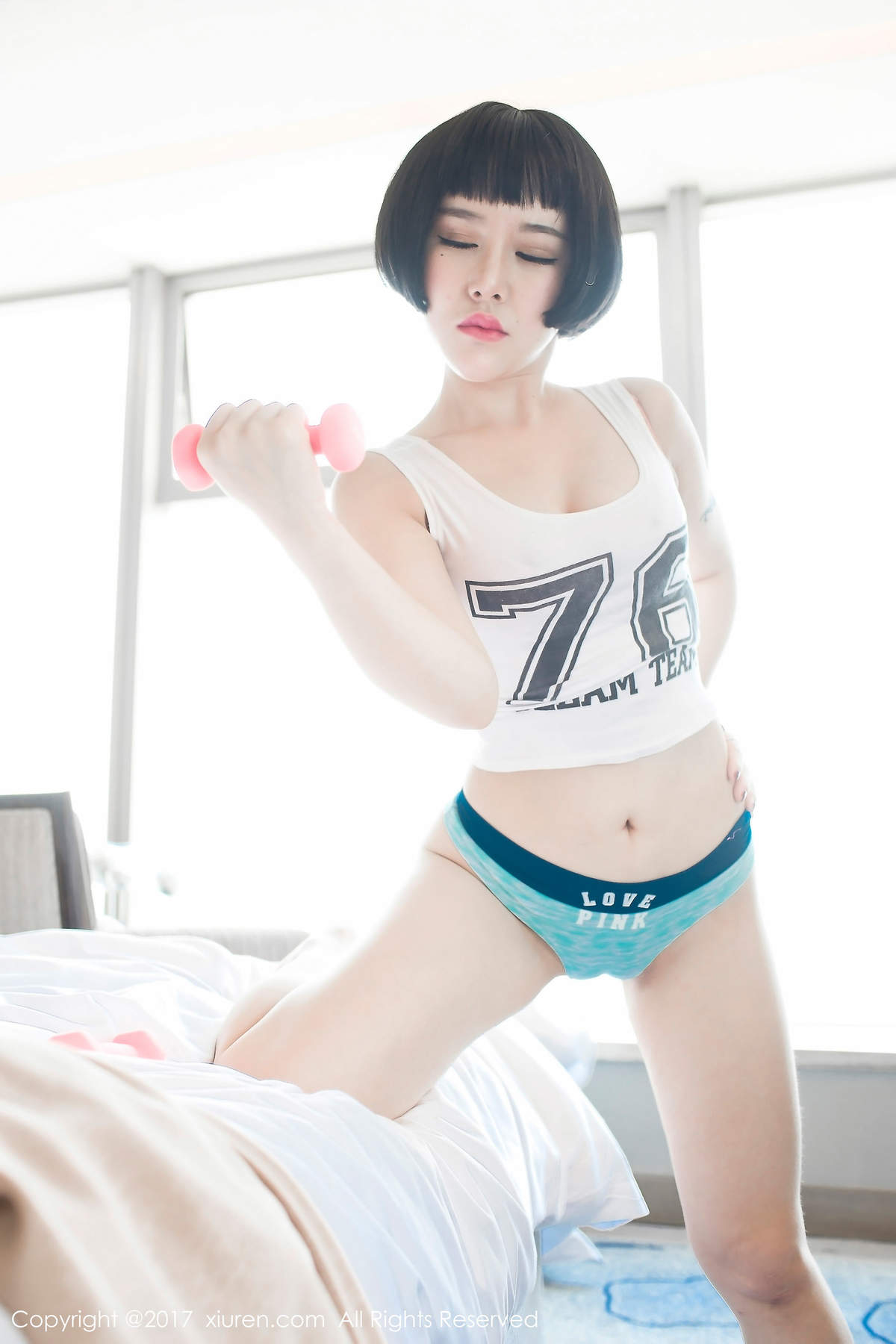 美女佑熙图片