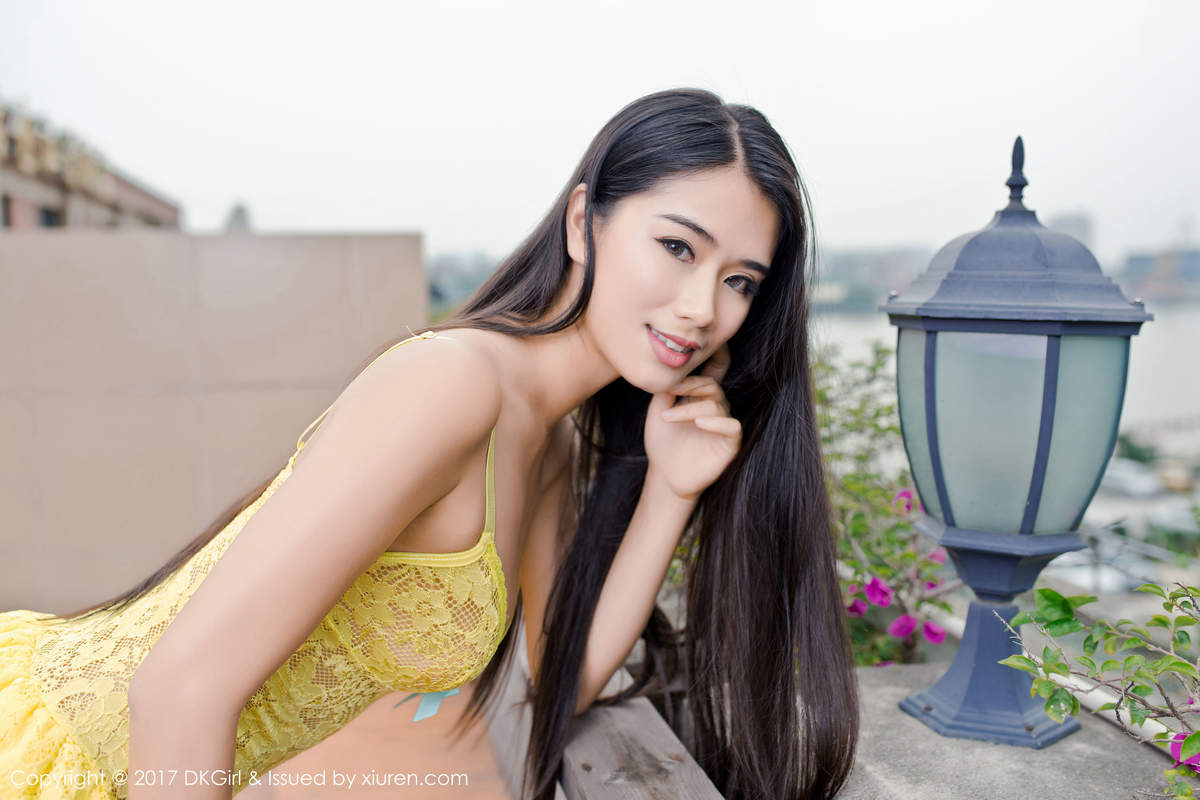 台湾美女模特高颜值啊宝宝蕾丝内衣兔女郎高清写真集图片