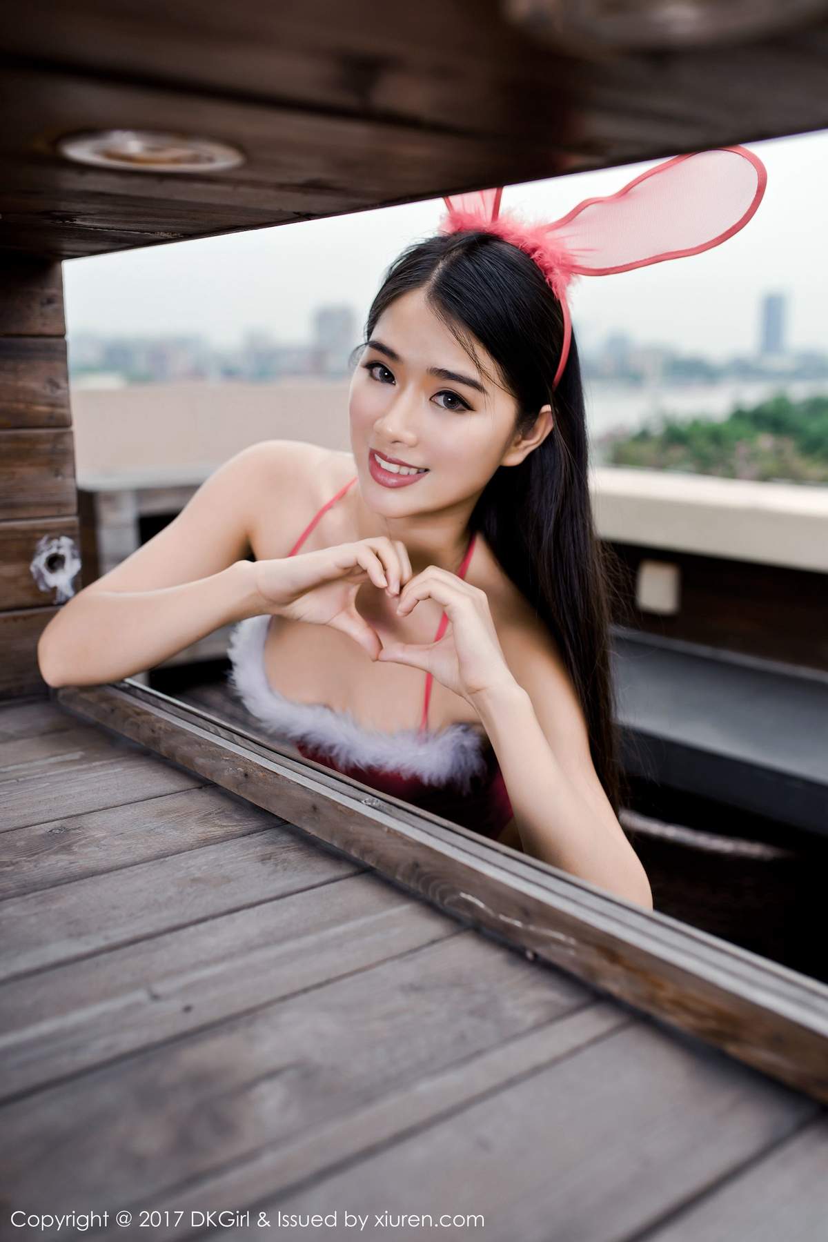 台湾美女模特高颜值啊宝宝蕾丝内衣兔女郎高清写真集图片