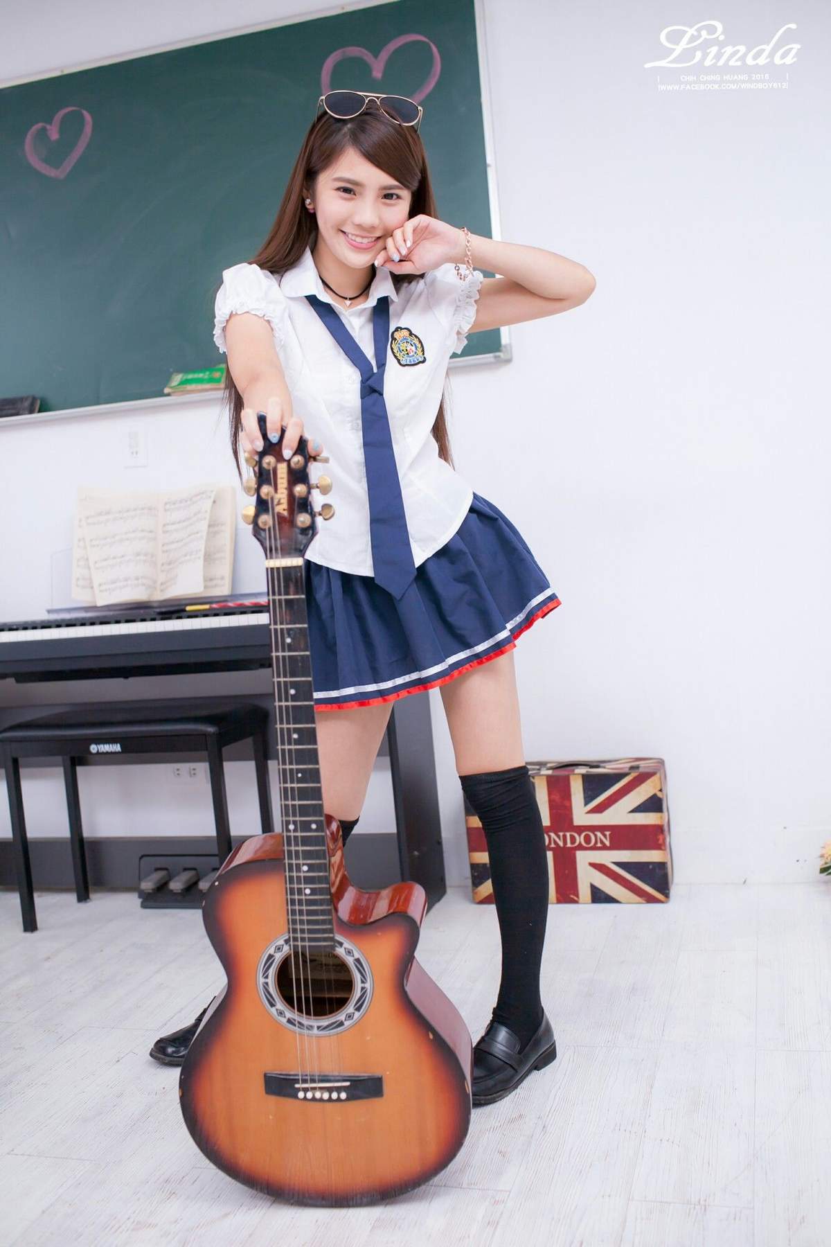 美女琳妲图片