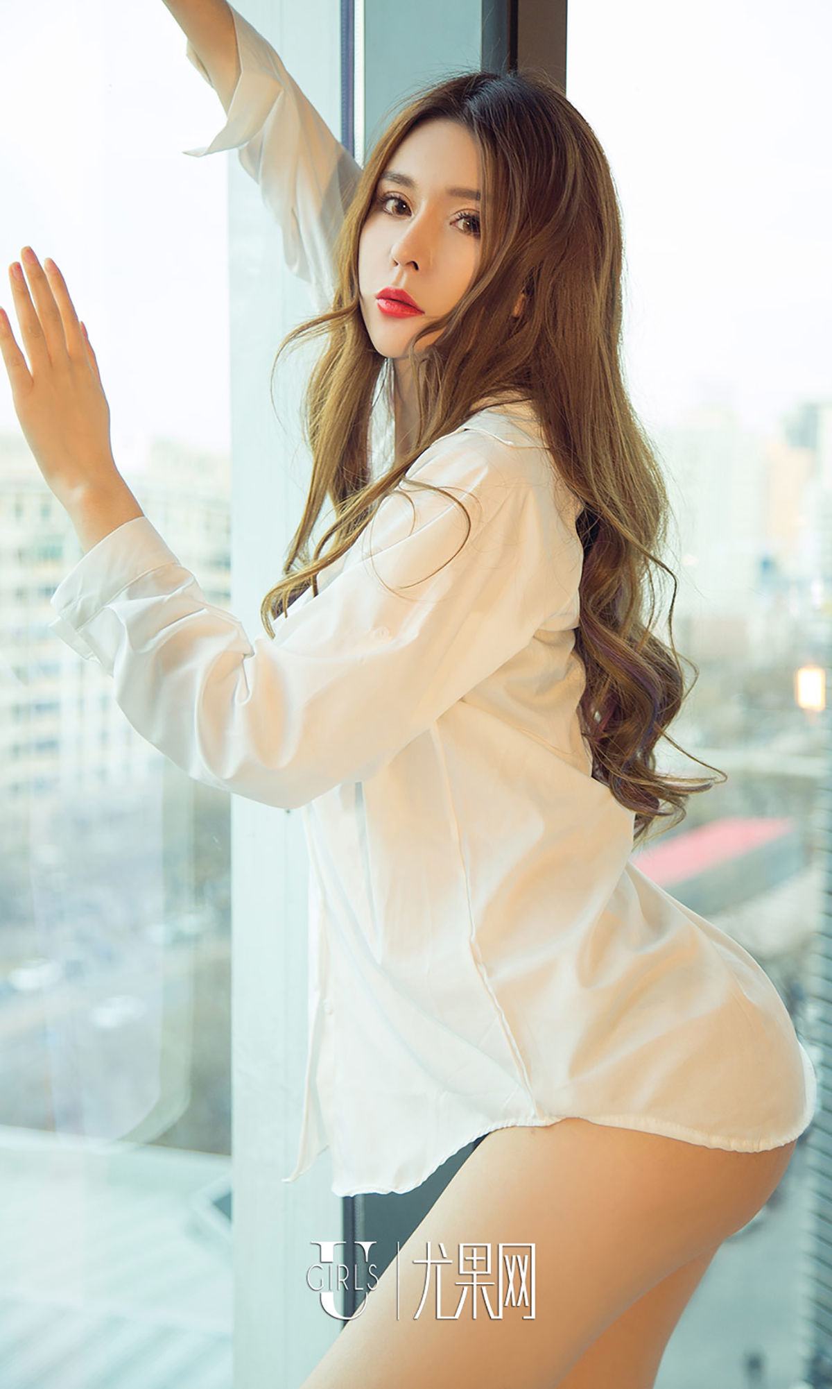 日本女优美女娜尤子亮眼红唇壁纸写真集图片 日本女优美女娜尤子亮眼红唇壁纸写真集图片