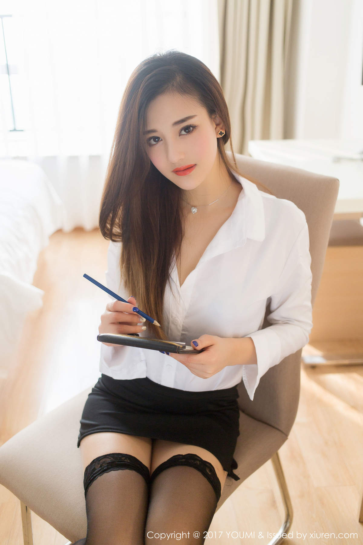 娜娜TINA图片