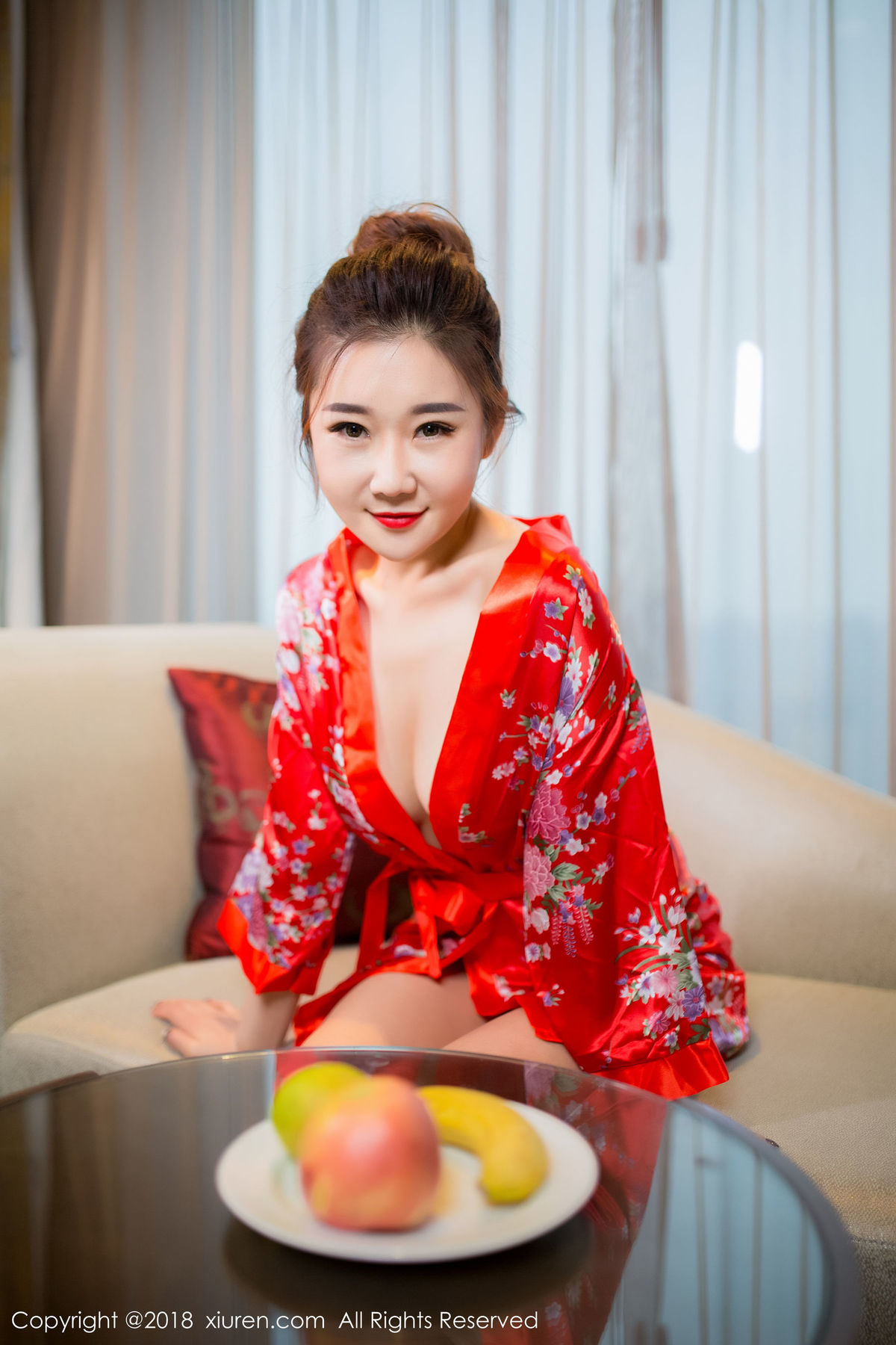 天津和平区美女棉花糖candy华丽和服半透丝袜高清妹子写真集图片