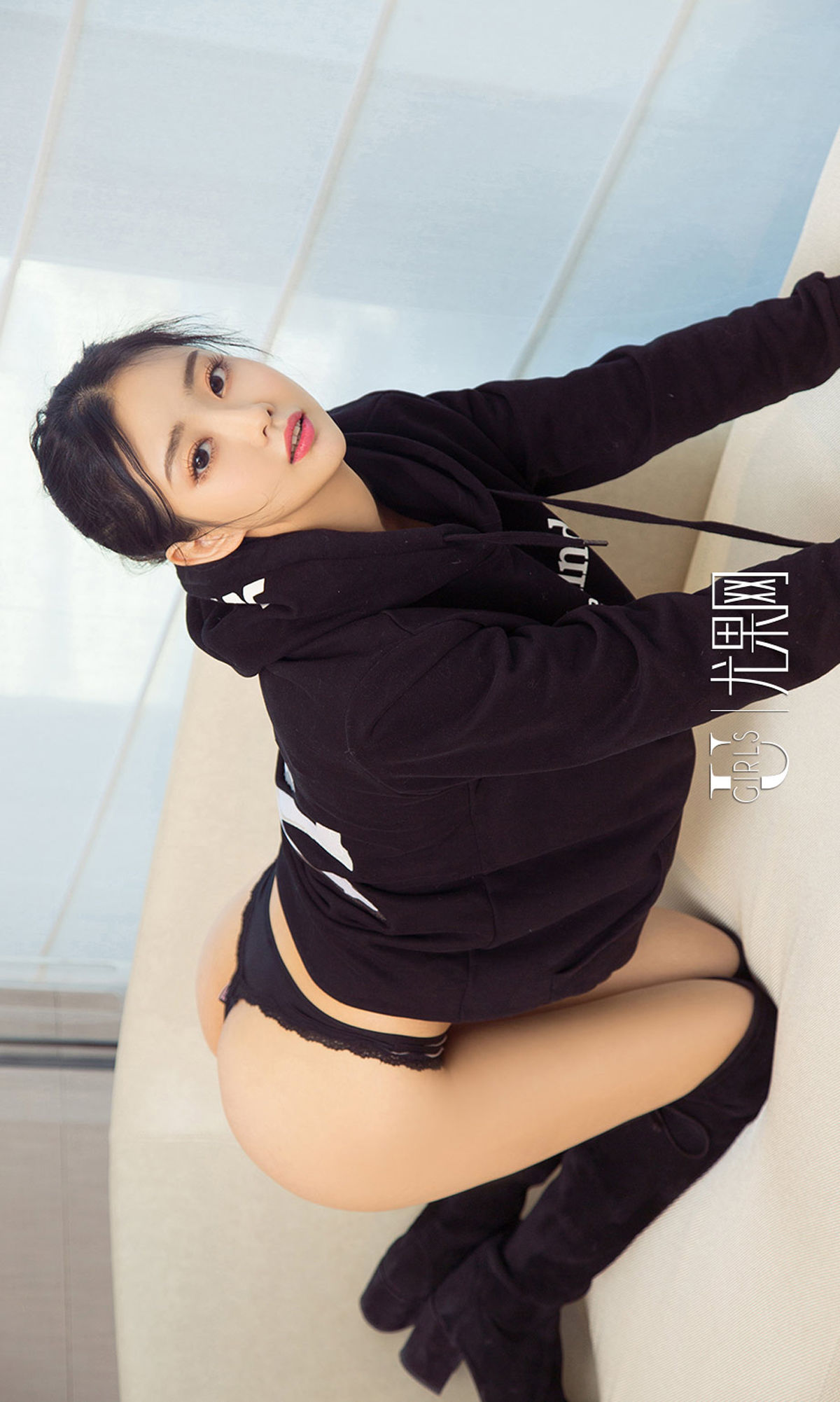 最胆大的美女模特摄影然素儿猫系女孩高清妹子写真集图片