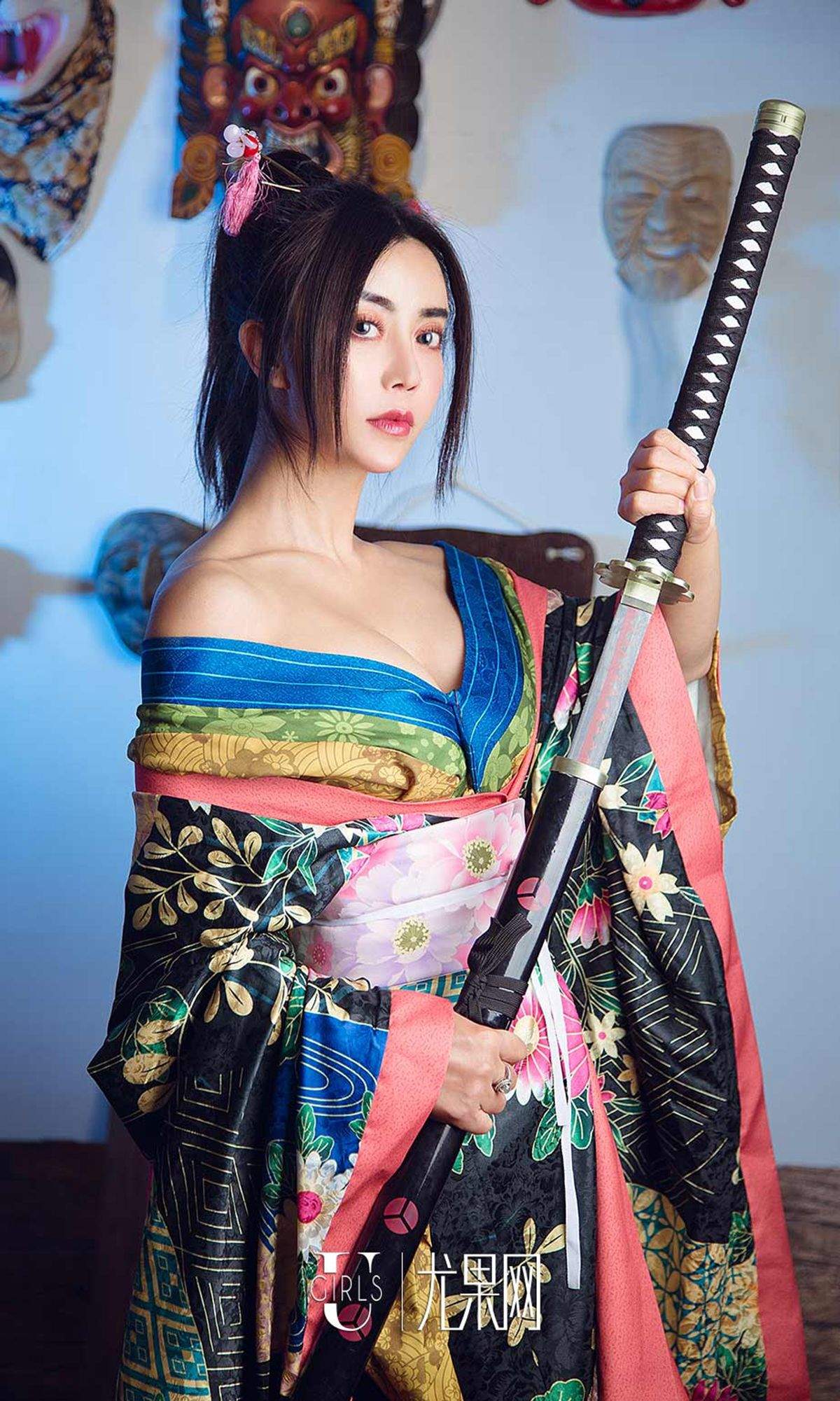 金梓琳图片