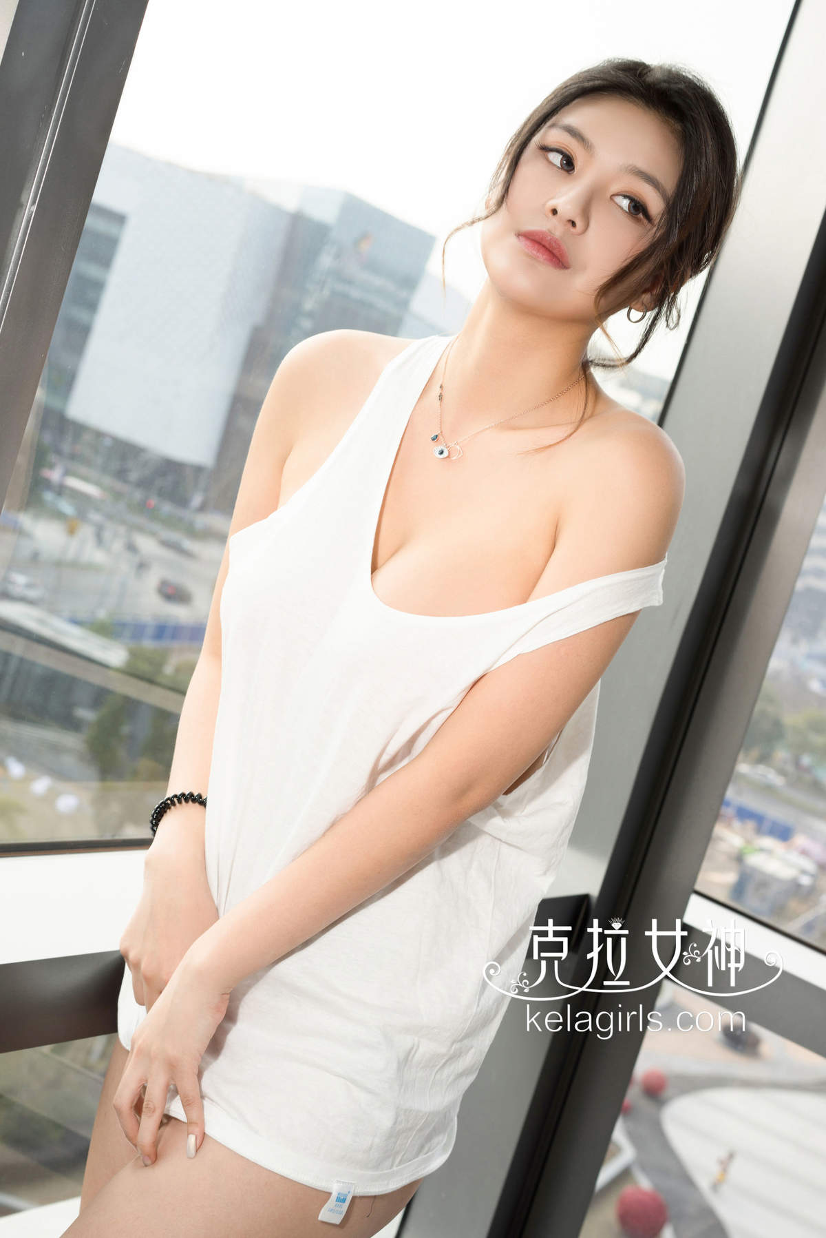 美女南晴图片