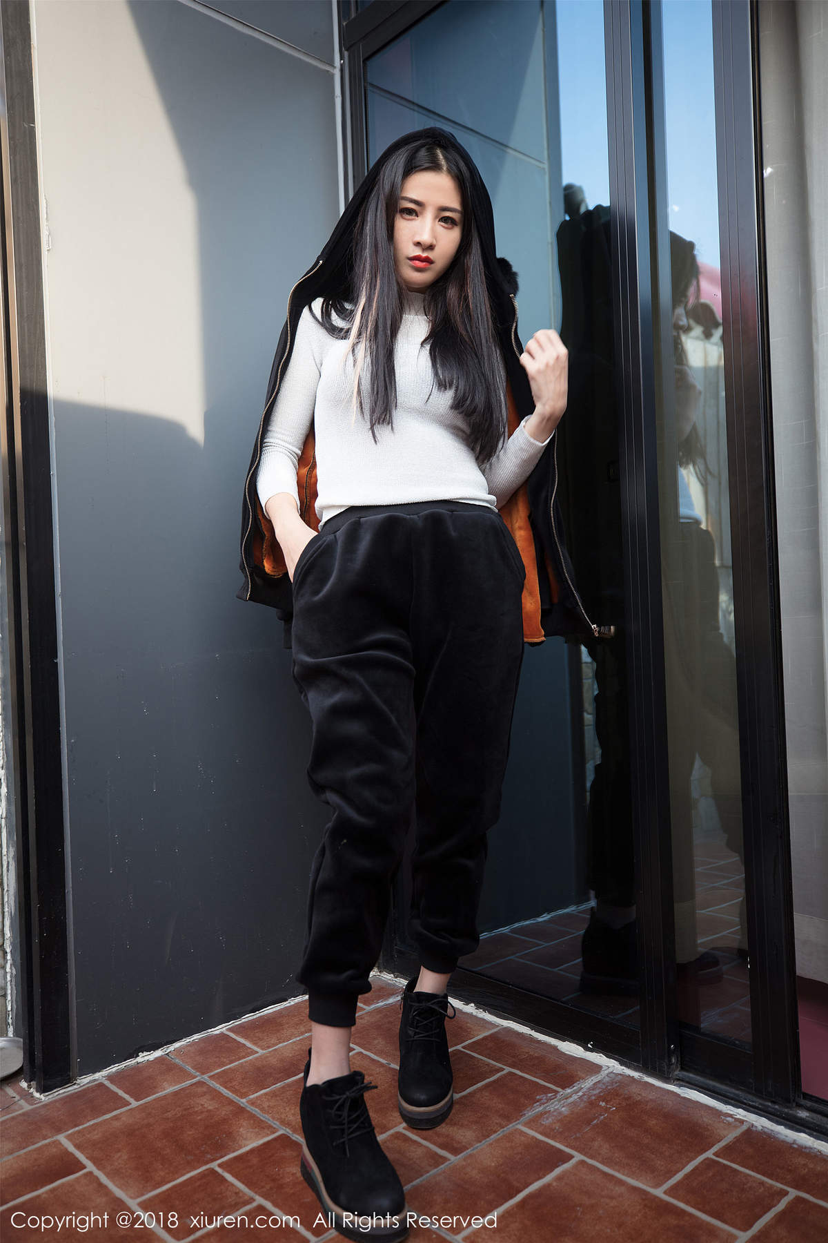 亚洲美女模特以瑟熟女阵阵韵味高清mm写真集图片