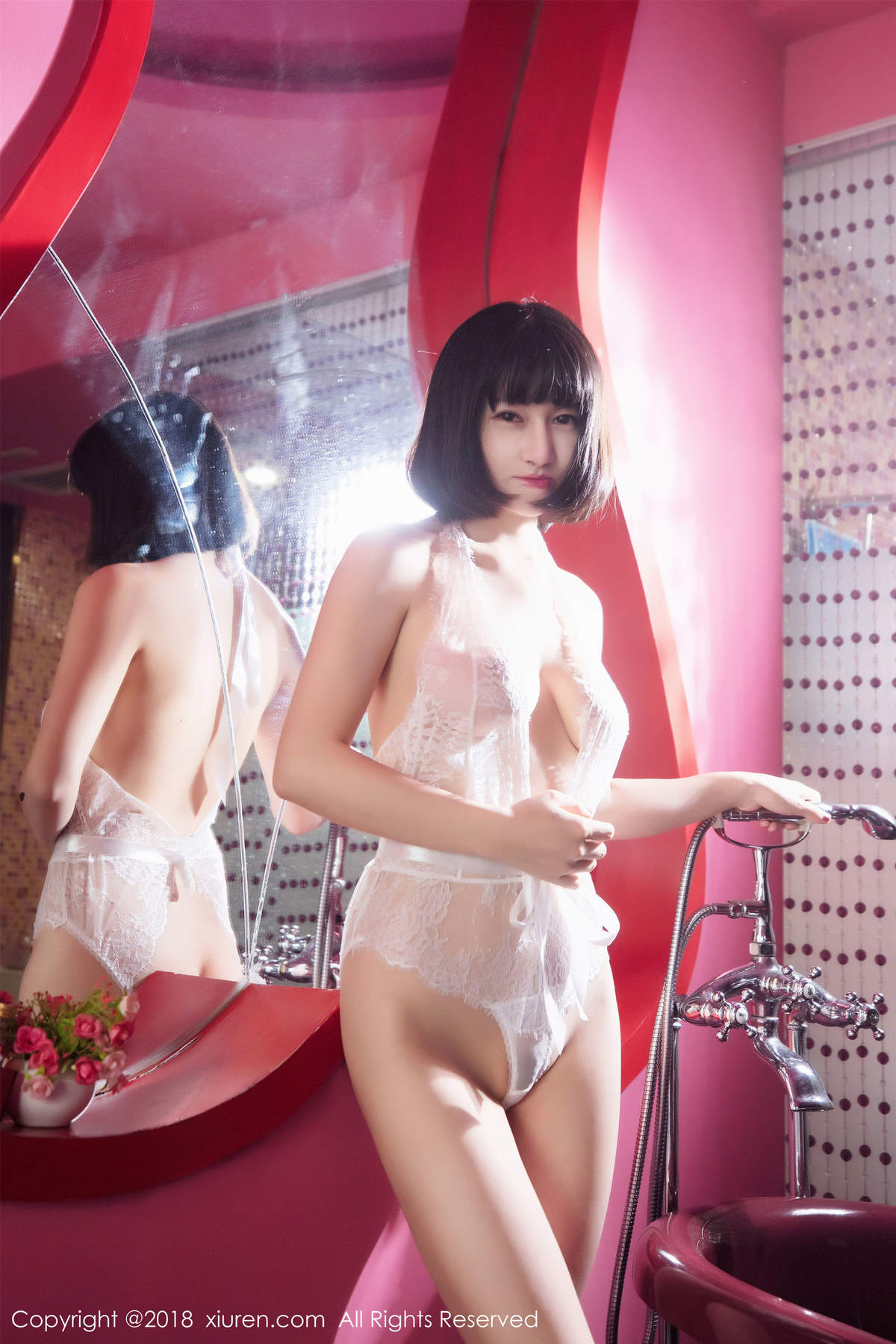 亚洲美女模特小探戈透视蕾丝内衣高清写真集图片