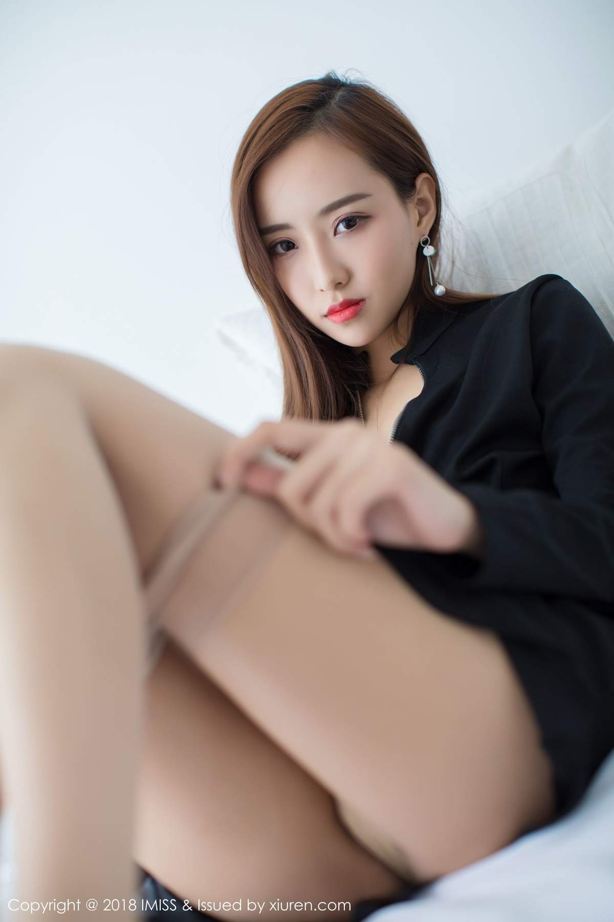 美女猫宝图片