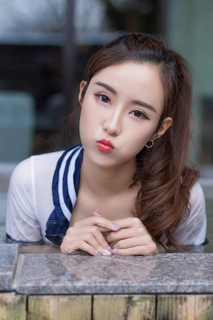 美女猫宝图片