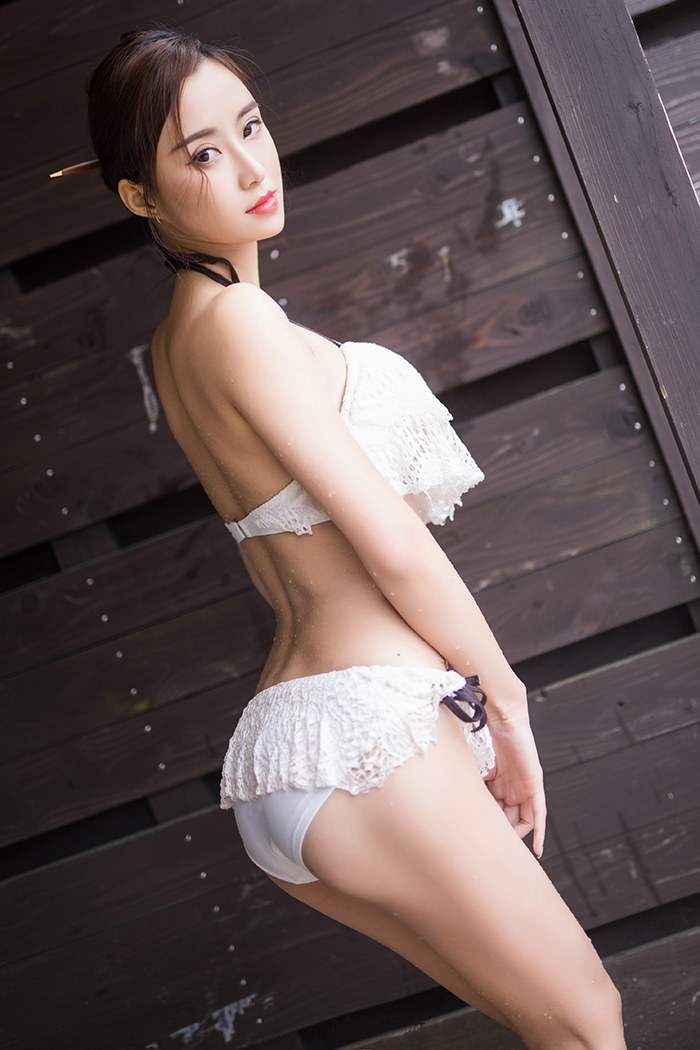 美女猫宝图片