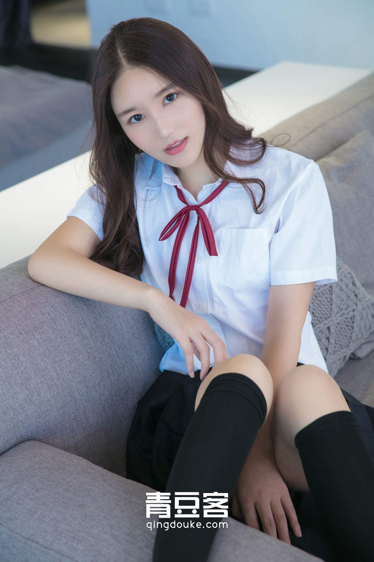 mm7160美女模特私拍甜美妹妹魏扭扭校服写真娇羞露骨惹人怜高清妹子写真集图片