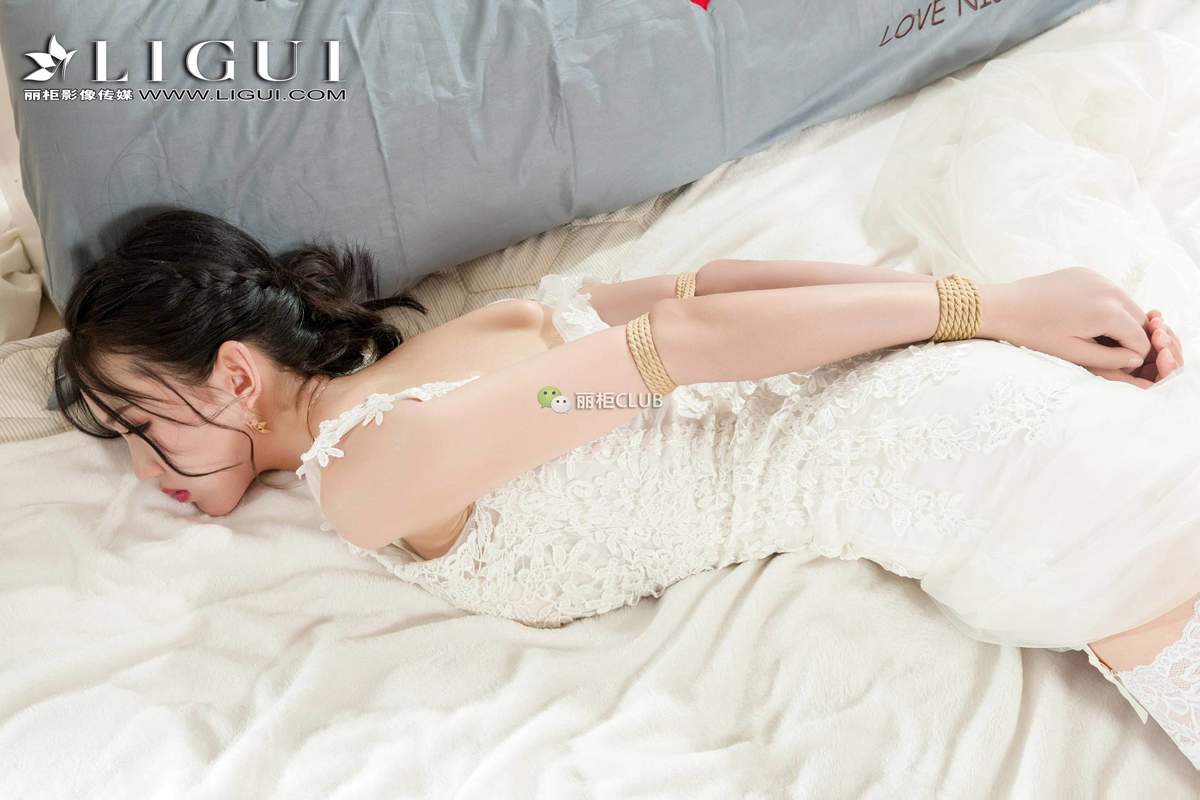 美女敏儿图片