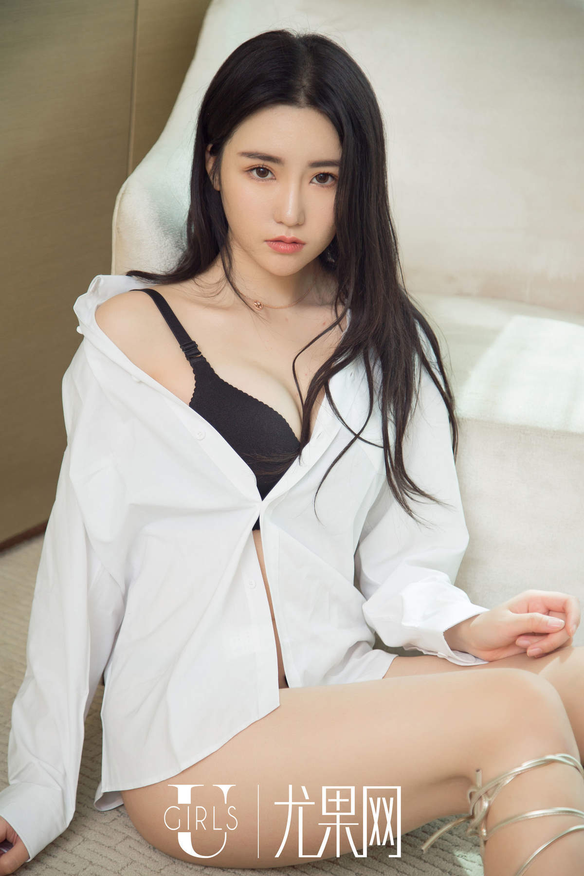 美女颜颜图片