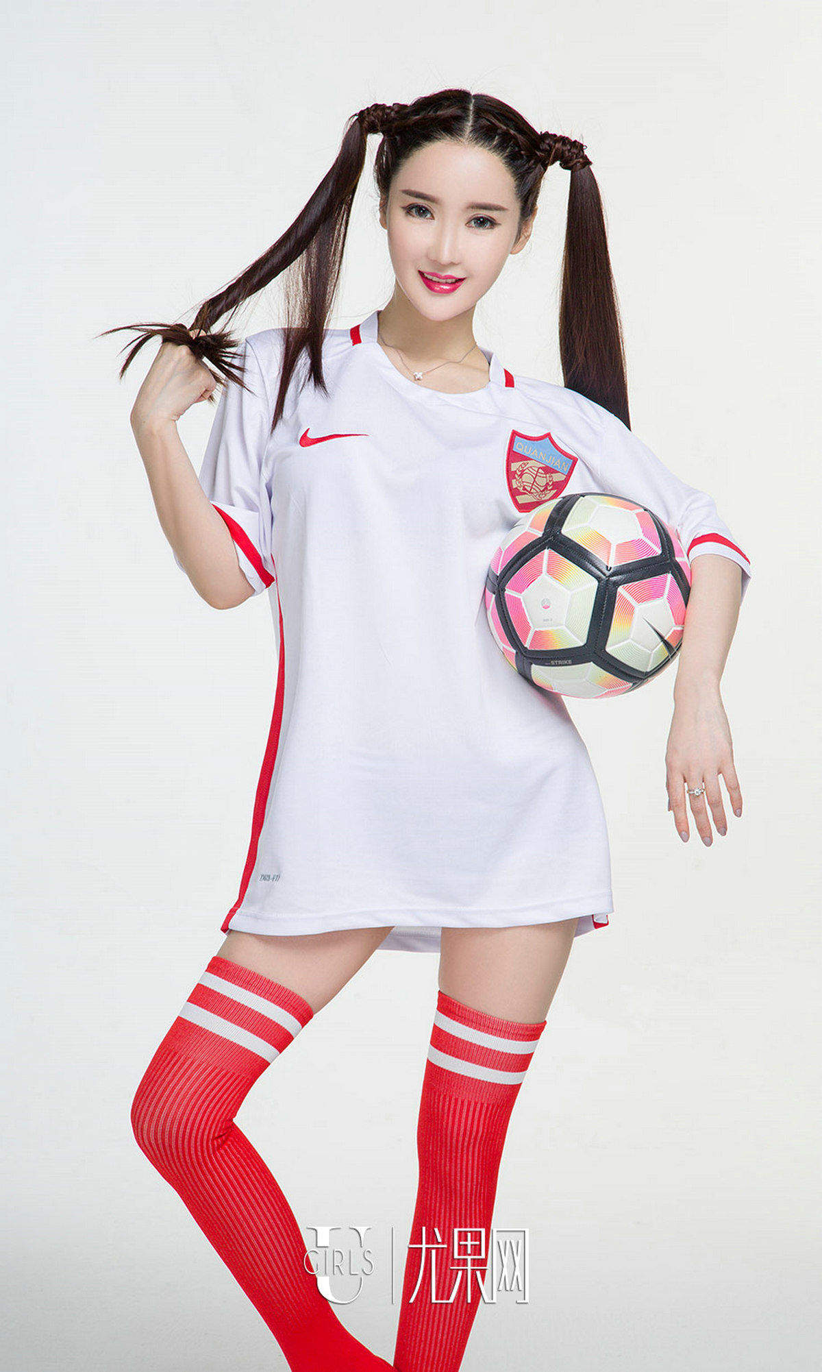 美女夏美图片