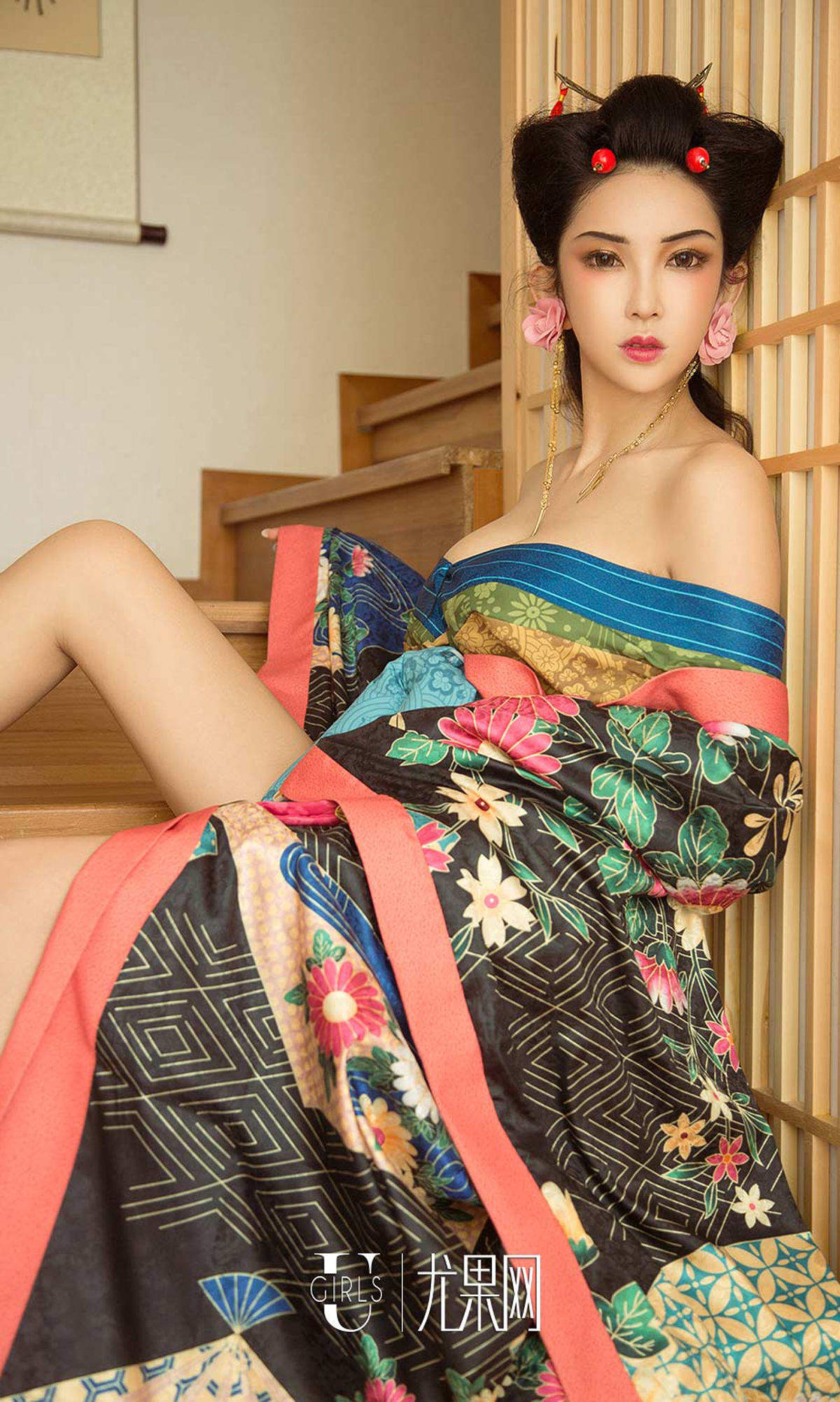 亚洲美女自拍球球尤画情人高清妹子高清妹子写真集图片