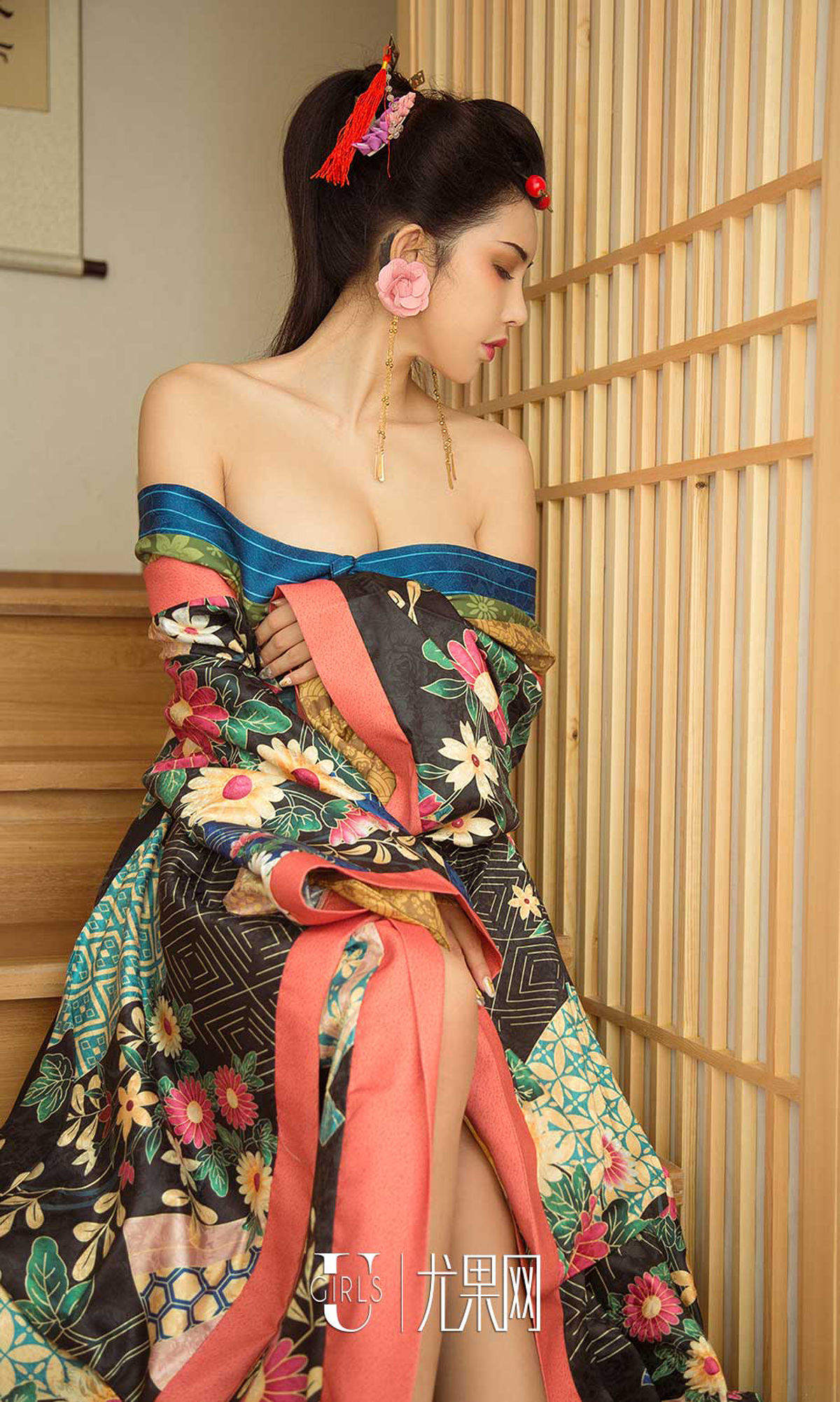 美女球球图片
