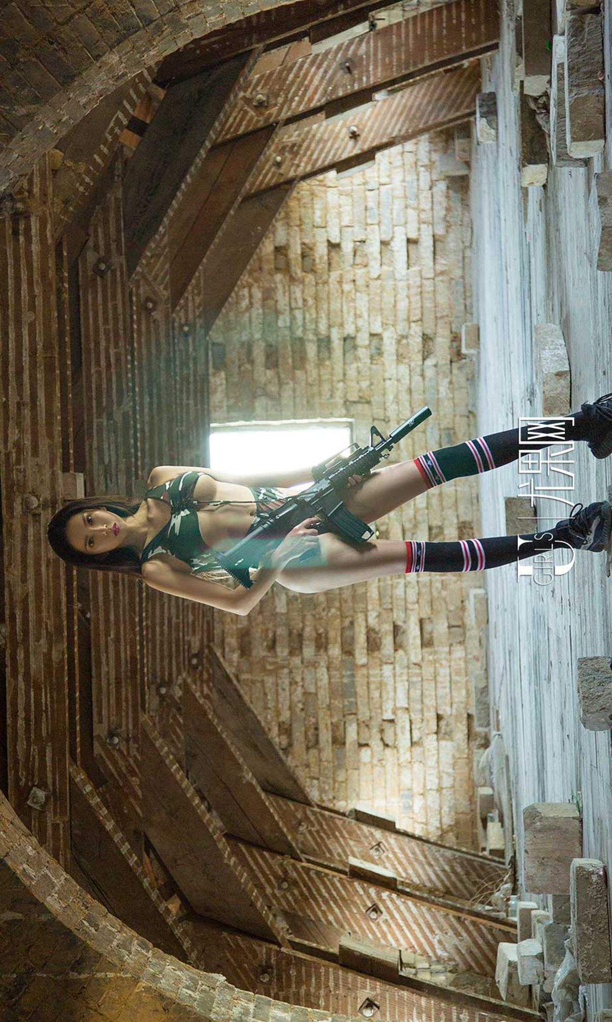 美艾娜女图片