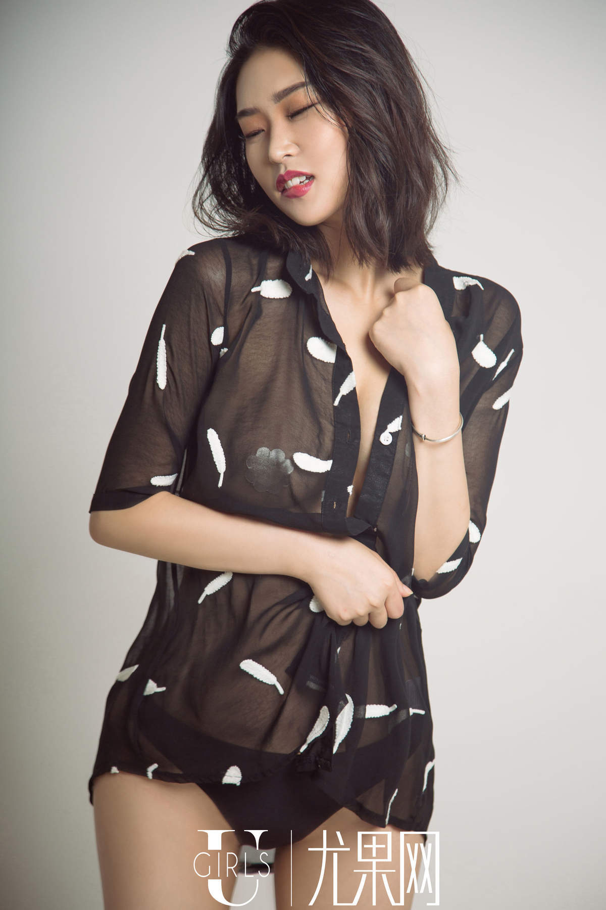 亚洲比基尼美女照片模特果冻东方的韵味高清妹子写真集图片