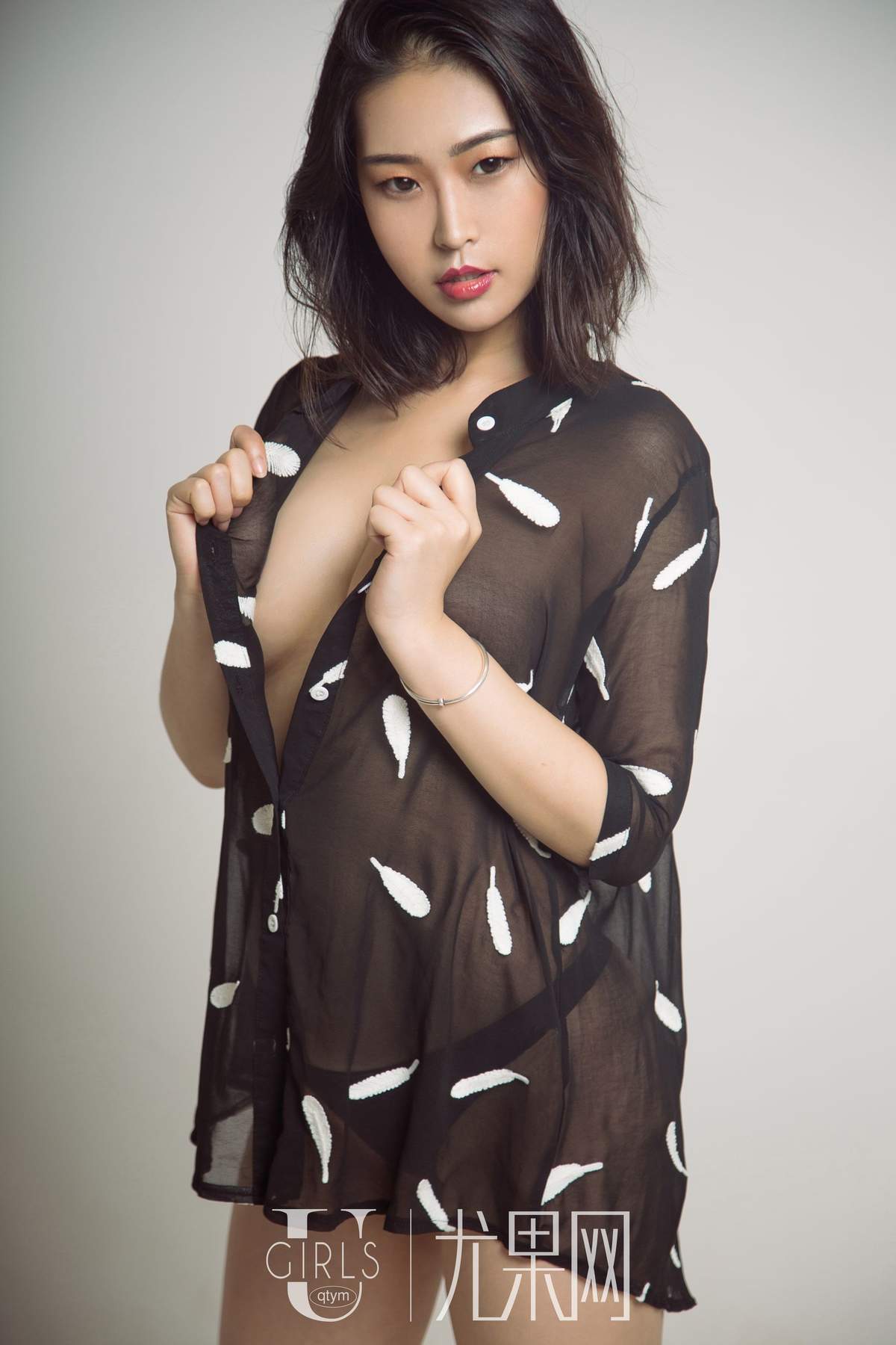 美女果冻图片