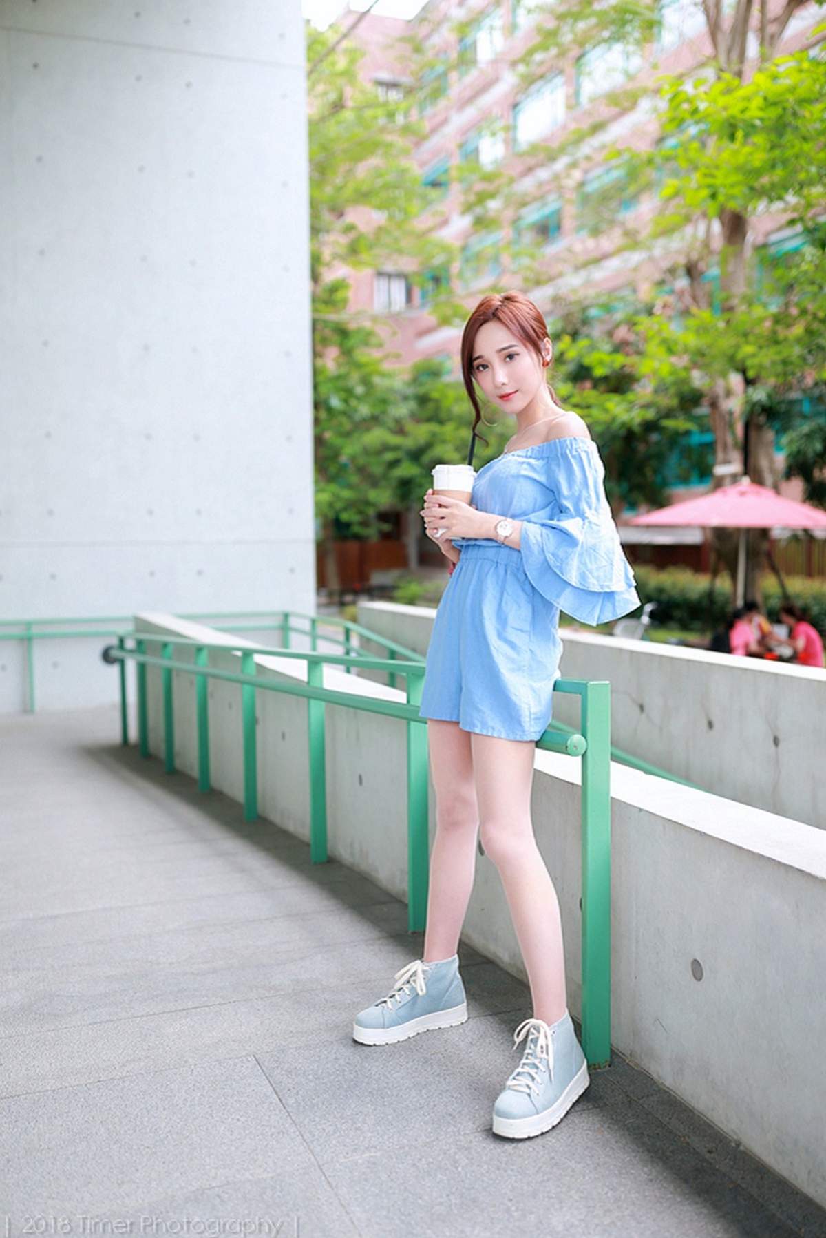 嫩模韩式三点式半遮半掩Lynne雨玄台大外拍写真集图片