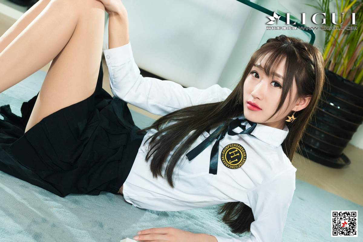 销魂美女图库王炜炜交作业美腿丝足高清妹子写真集图片