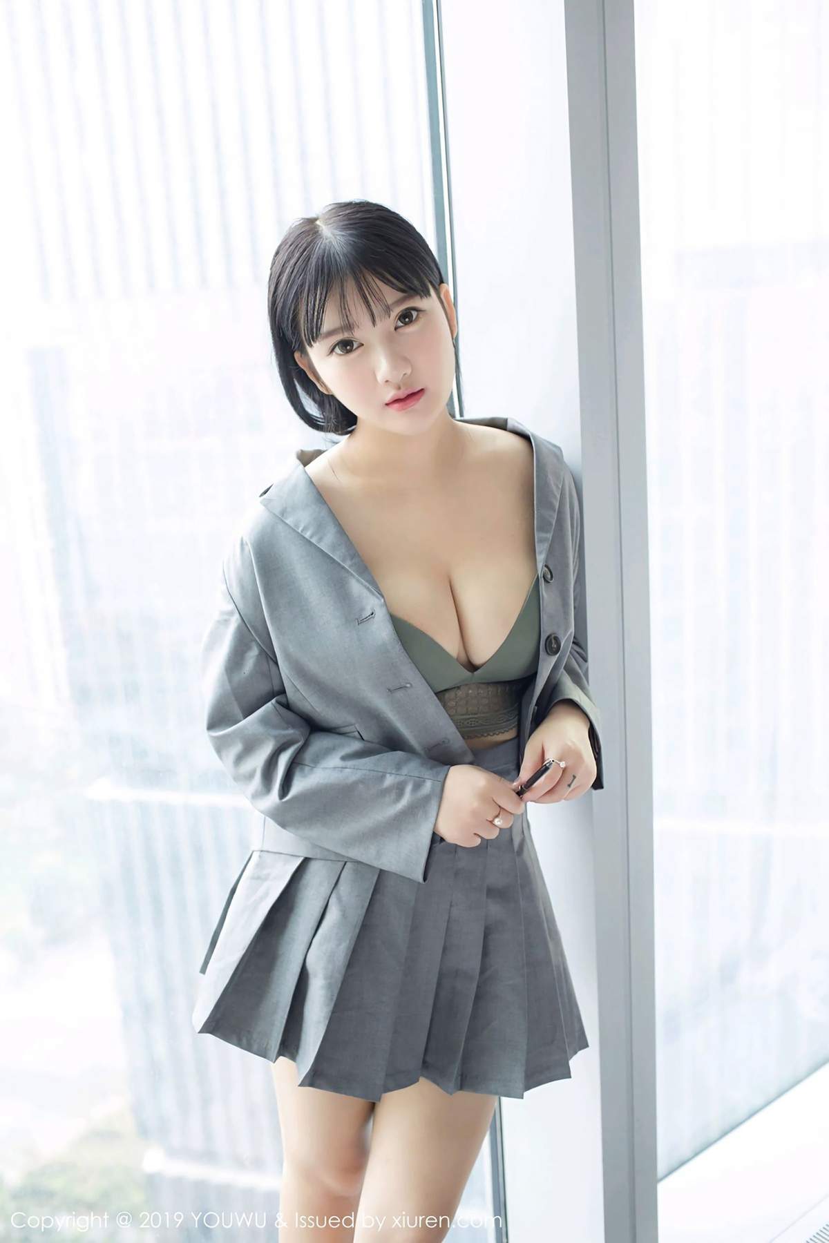 小尤奈图片