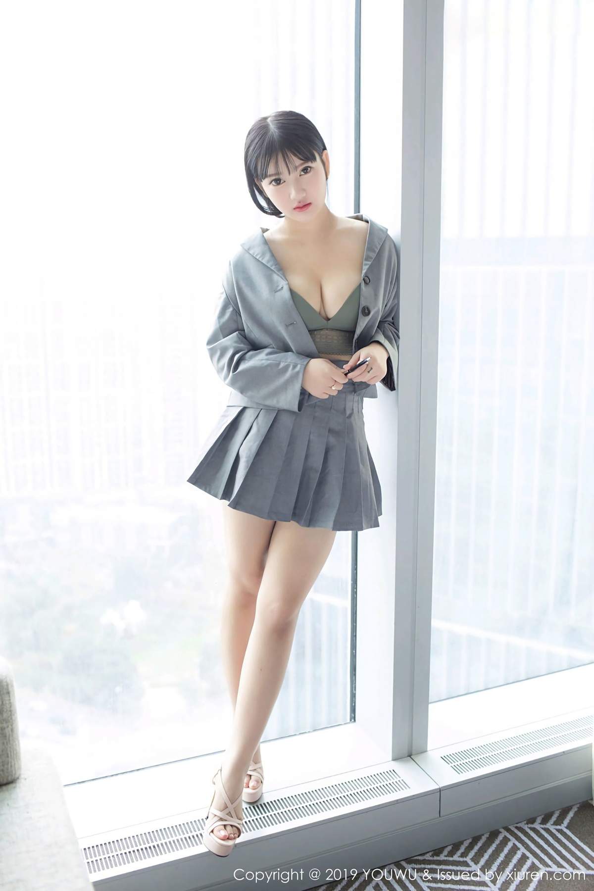 小尤奈图片