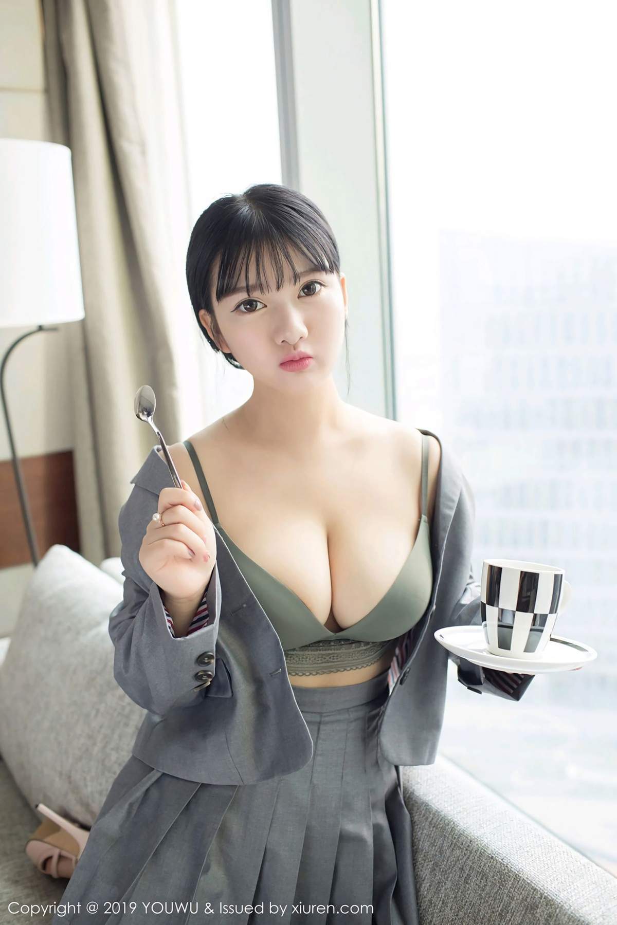 小尤奈图片