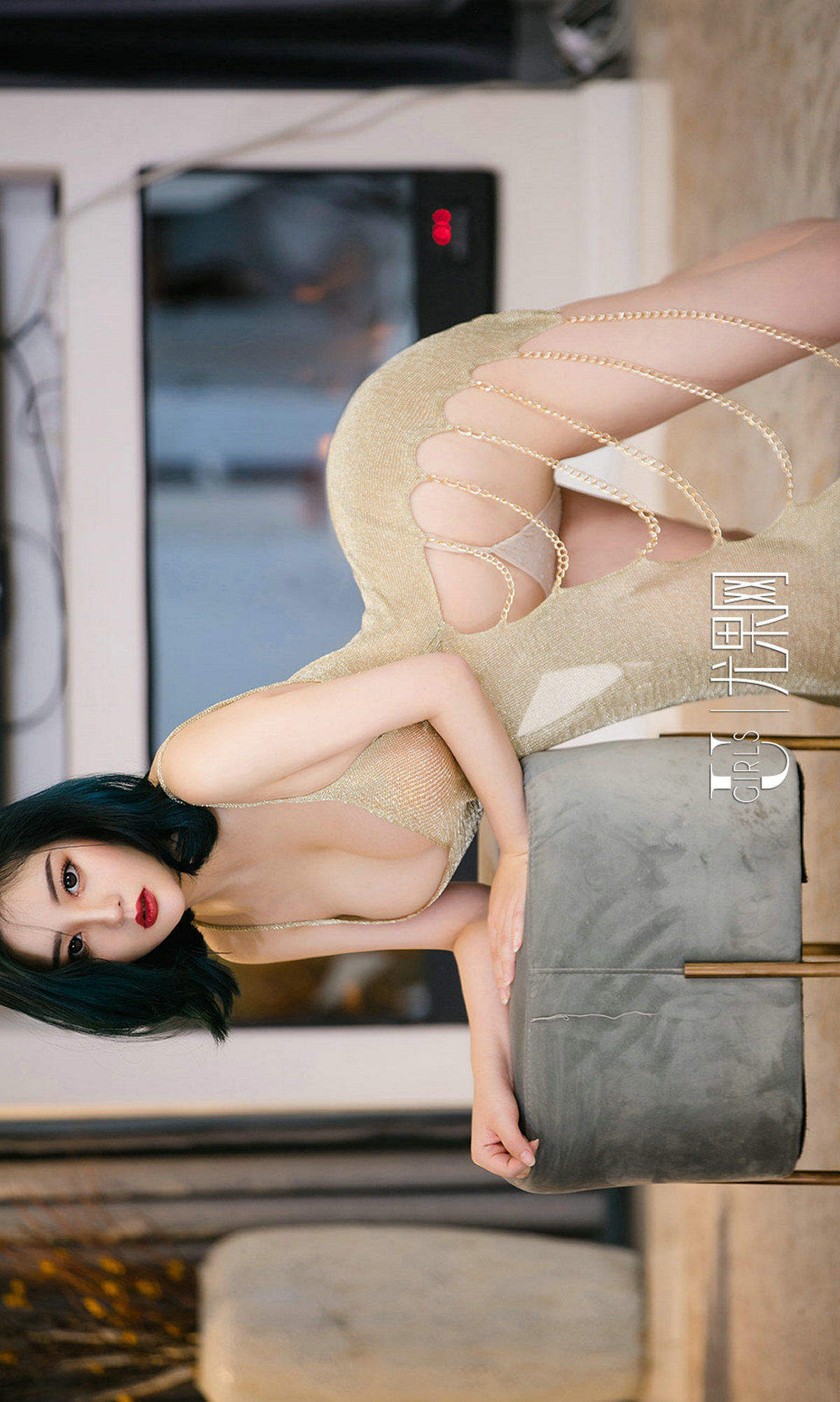 日本美女井酱baby黑色留白高清妹子写真集图片