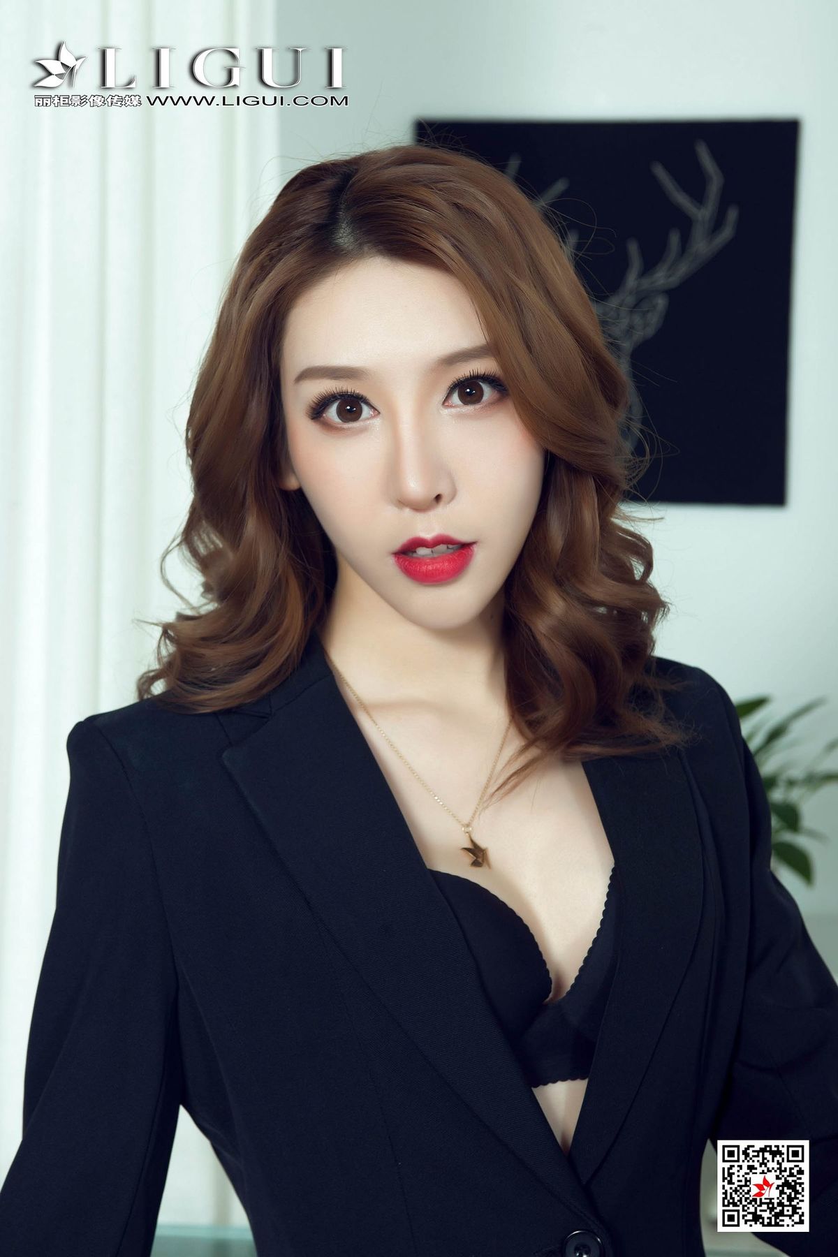 亚洲妹妹内衣腿模兔子女仆绳艺网络丽人写真集图片