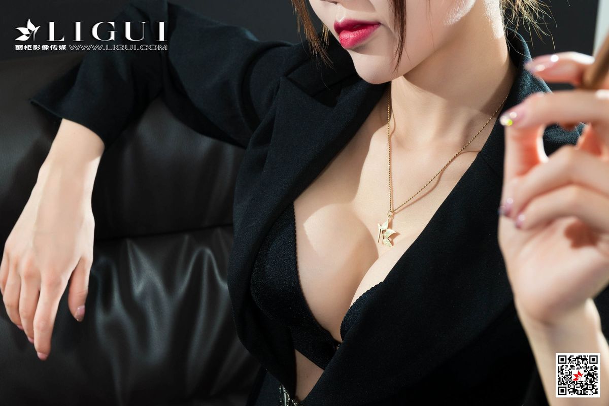 亚洲妹妹内衣腿模兔子女仆绳艺网络丽人写真集图片