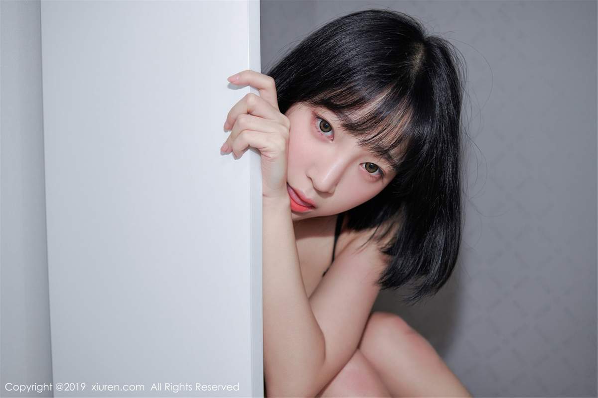 日本美女模特_卿卿一朵出水芙蓉高清美女写真集图片
